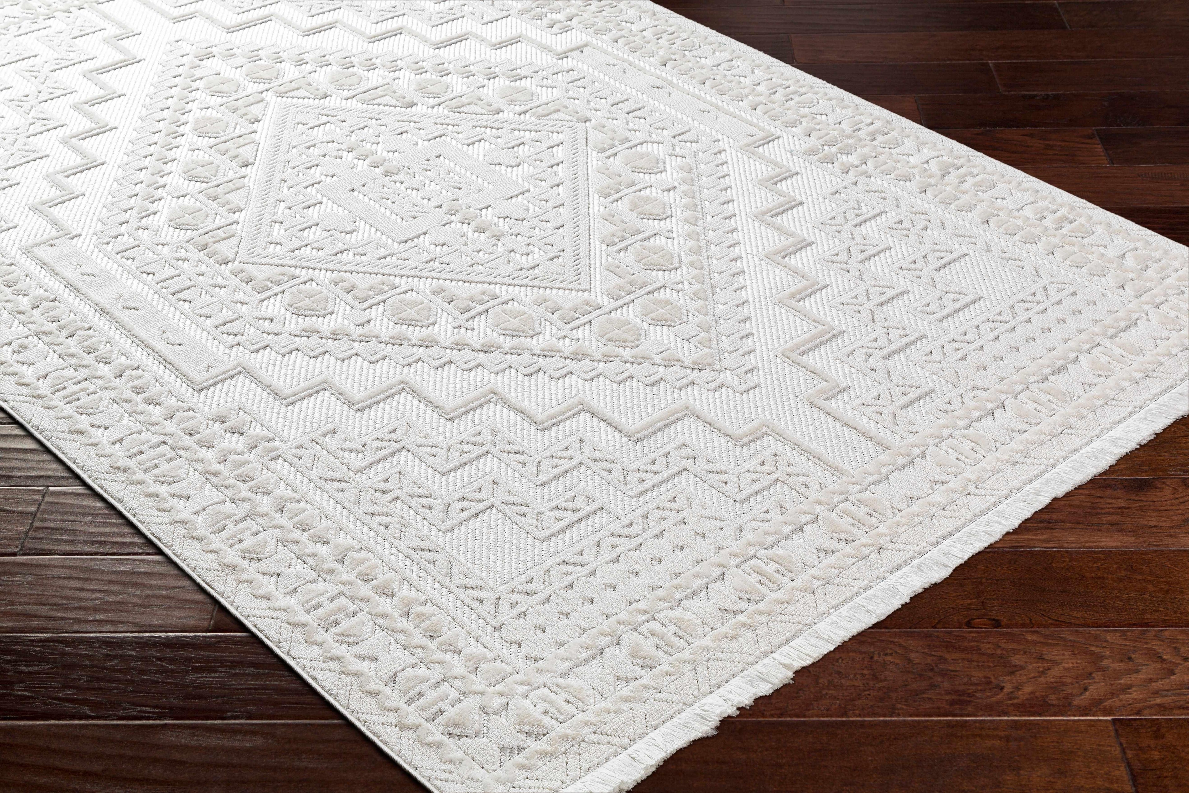 Alya White Fringe Rug Hauteloom