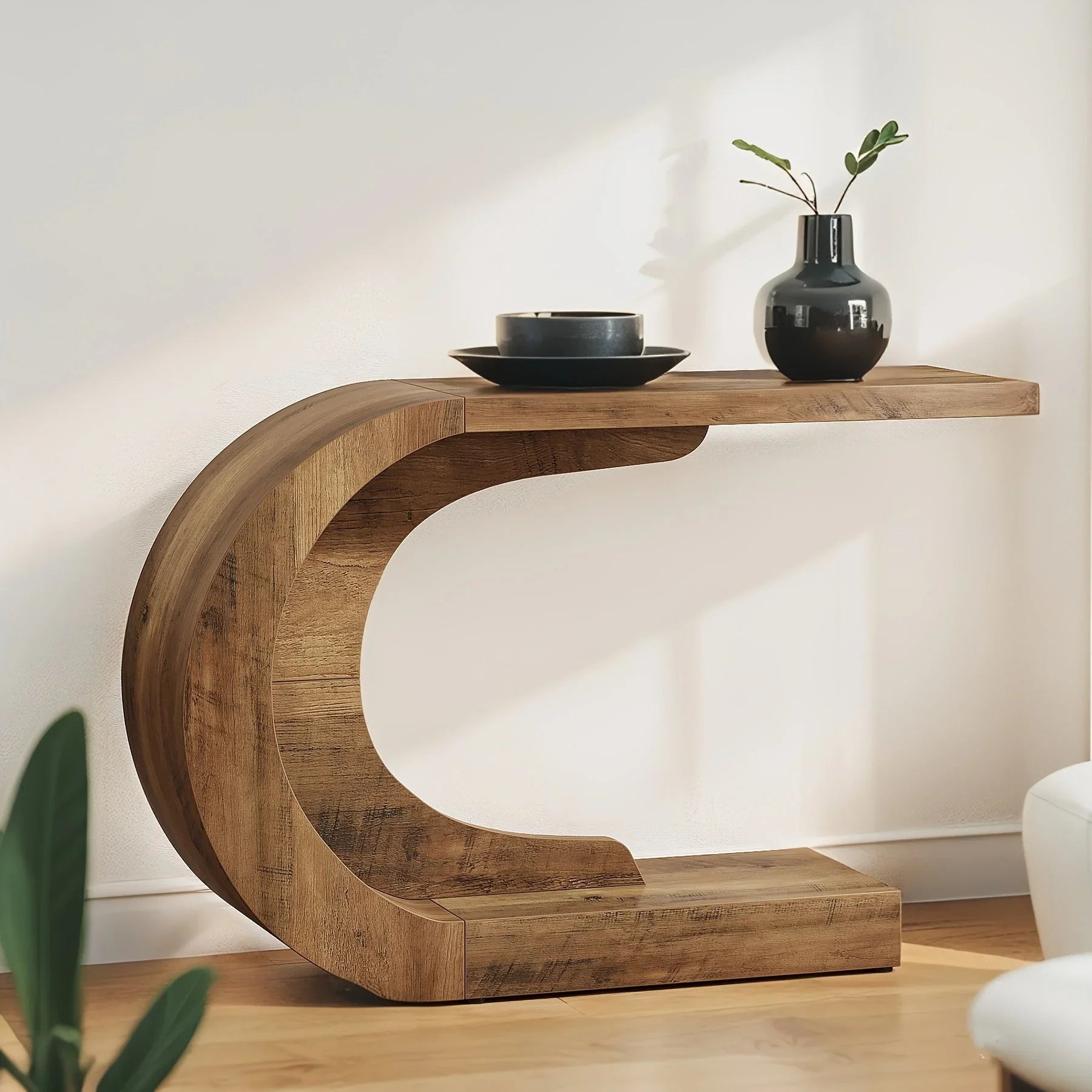 C Shaped Modern Decorative Table Foyer Table, Suitable for Displaying Collectibles, Vases Or Decorations House Of Avana