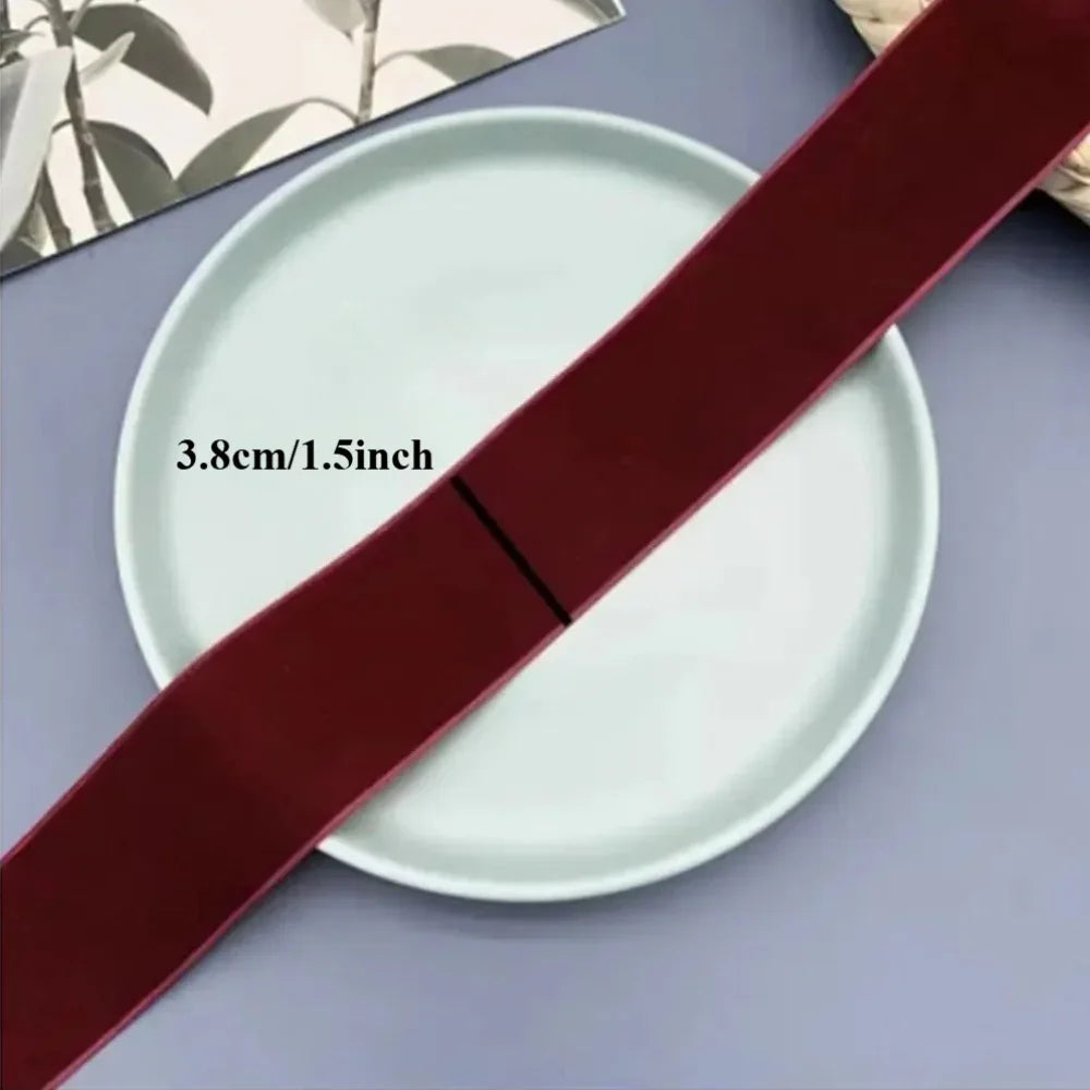 2 Rolls of Velvet Ribbon, Each Roll Size: 4.48 meter *Length 4.48 meter, Suitable for Halloween, Christmas, Birthday Parties, Weddings, Gift Flower Wrapping Bows Handmade Christmas Decoration Costume Sewing Accessories. House Of Avana