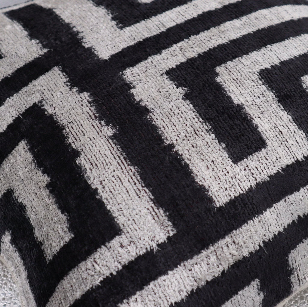 Canvello Black & White Throw Pillows | 16 x 16 in (40 x 40 cm) Canvello