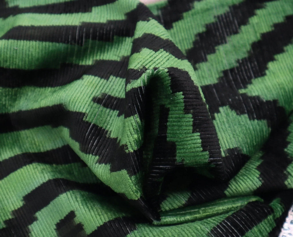 Canvello Decorative Green Throw Pillows for Couch - 16x24 in Canvello