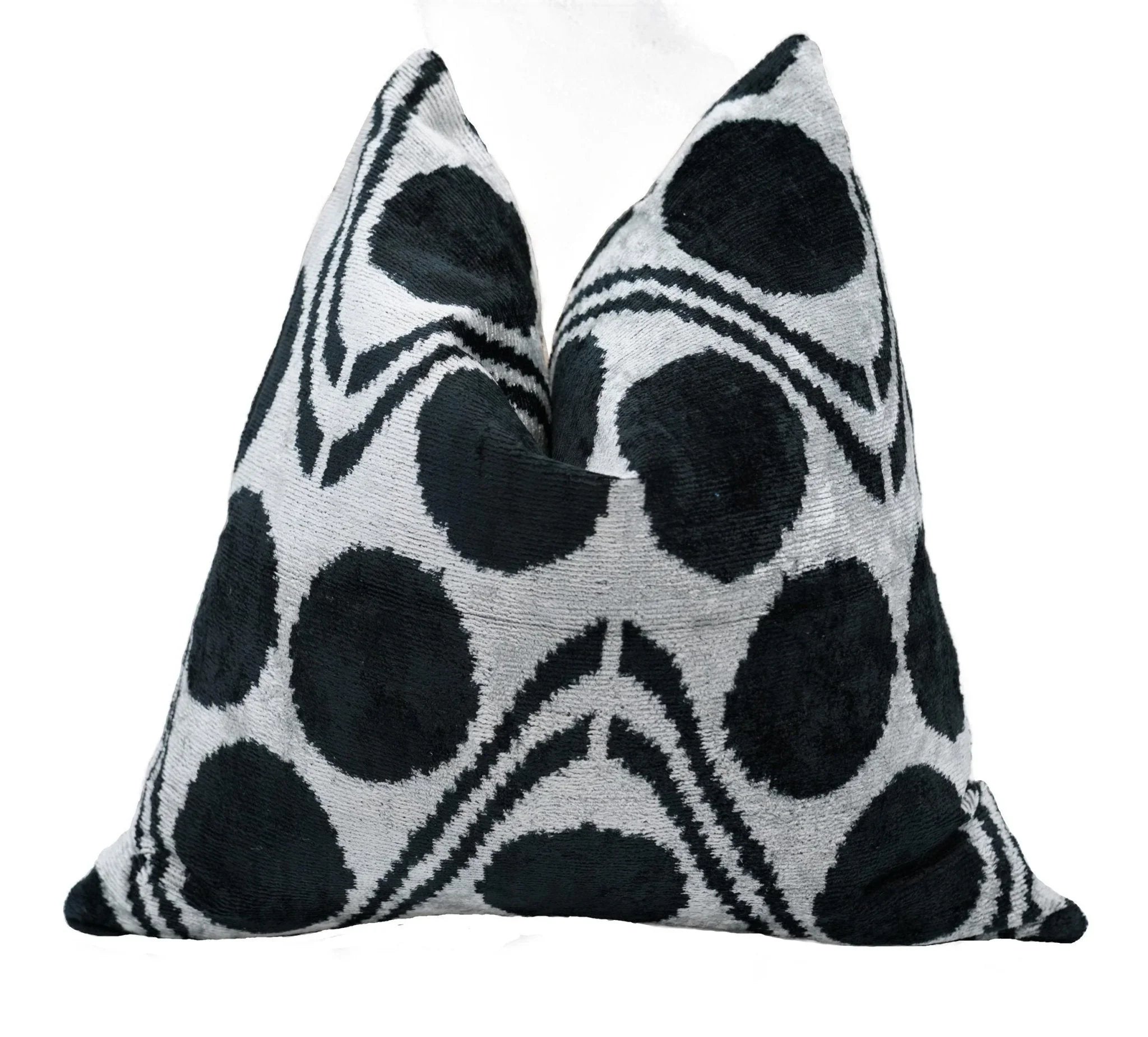 Canvello Handmade Black & White Velvet Throw Pillows - 20x20 Canvello