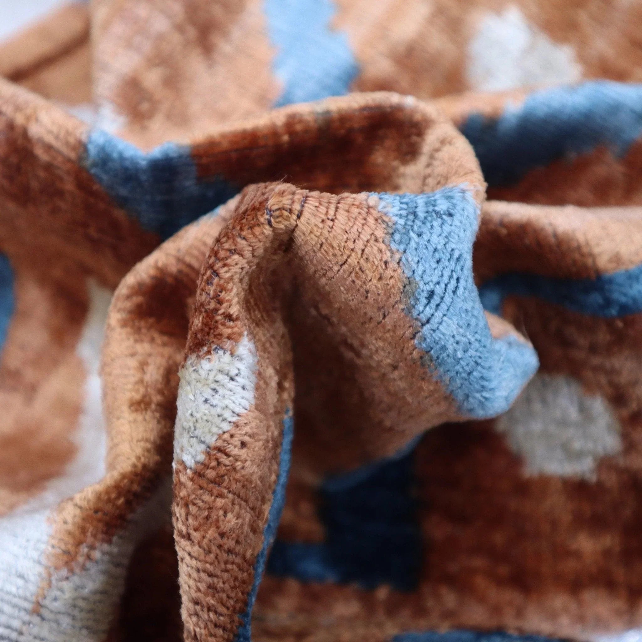 Canvello Handmade Brown & Blue Pillow With Down Cover - 16x24 Canvello