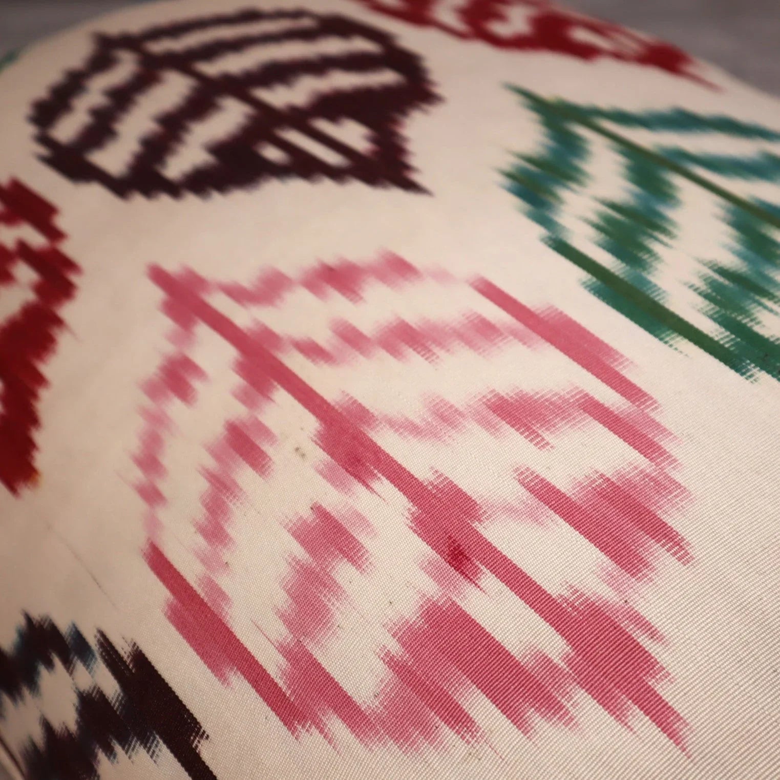 Canvello Handmade Decorative Silk Pillow with Down Insert - 16" X 24" Canvello