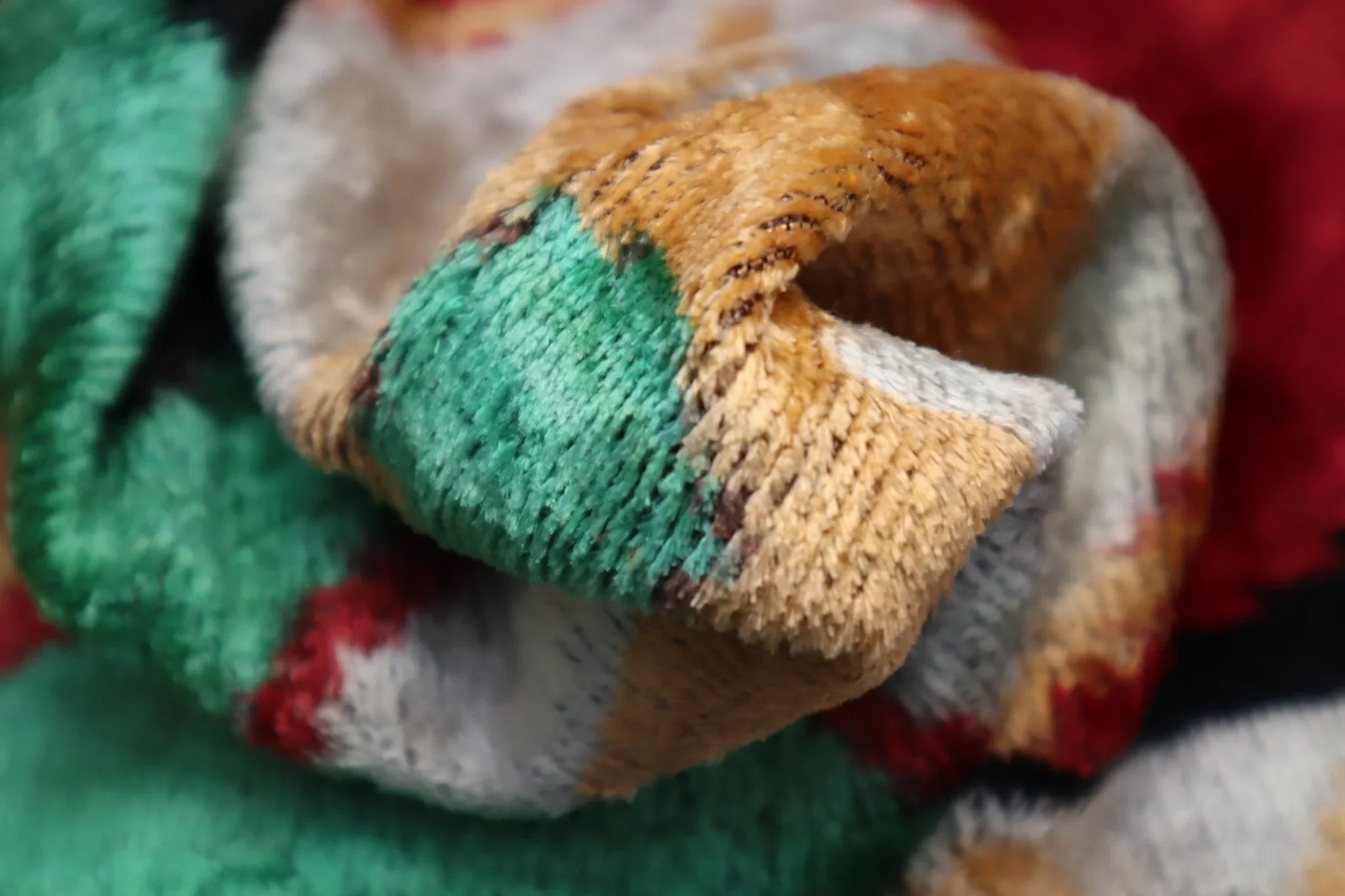 Canvello Handmade Decorative Throw Pillow with Down Filled Cushion Insert Canvello