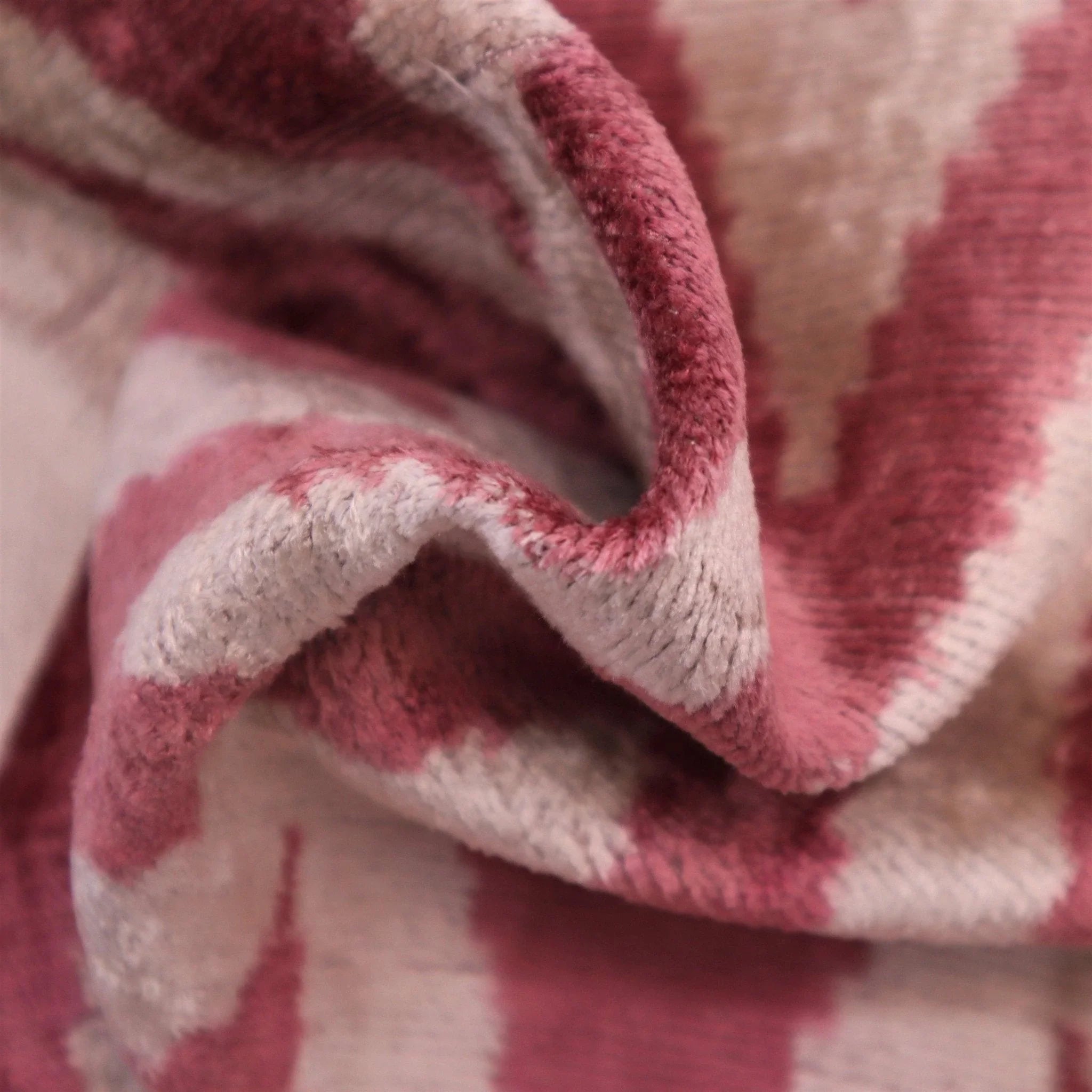 Canvello Handmade Luxury Pinkish Velvet Throw Pillow - 16x24 Canvello