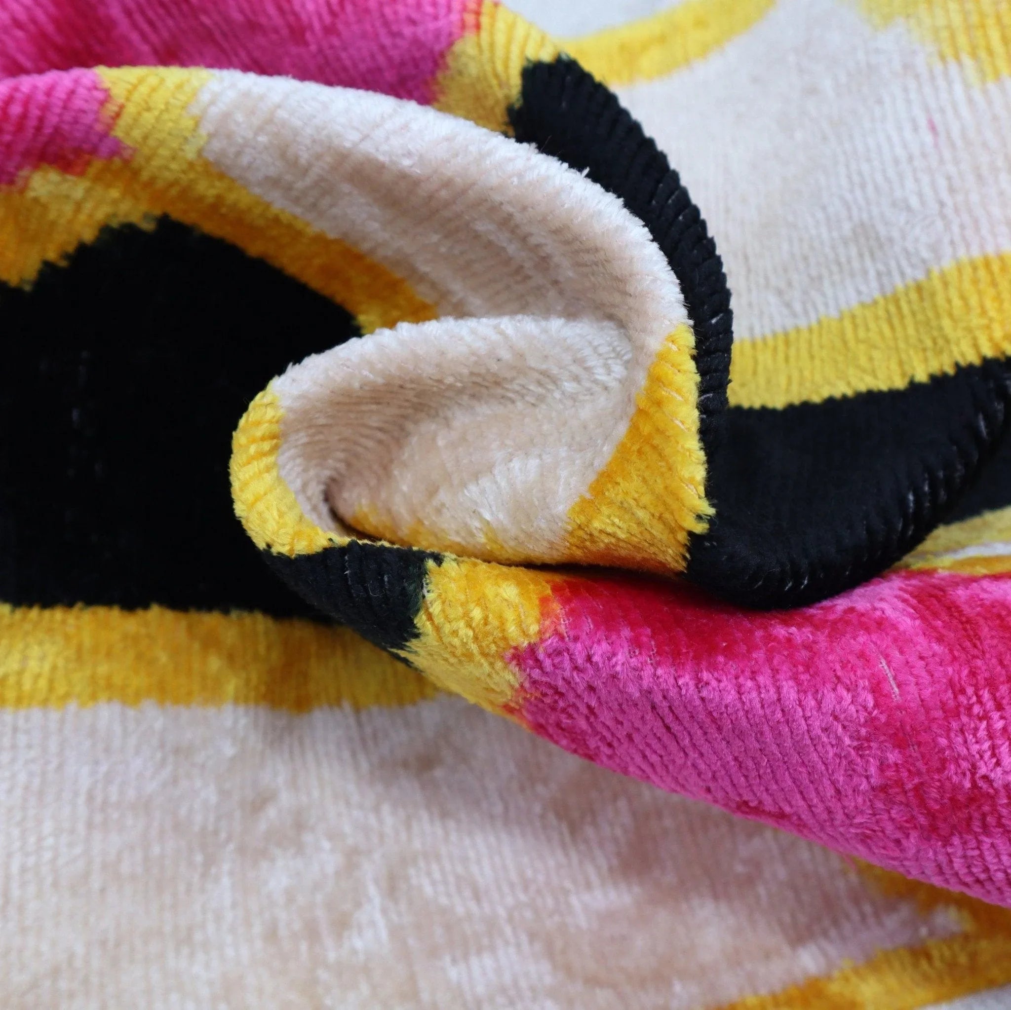 Canvello Handmade Pink Black Velvet Throw Pillow with Down Insert - 16x24 Canvello