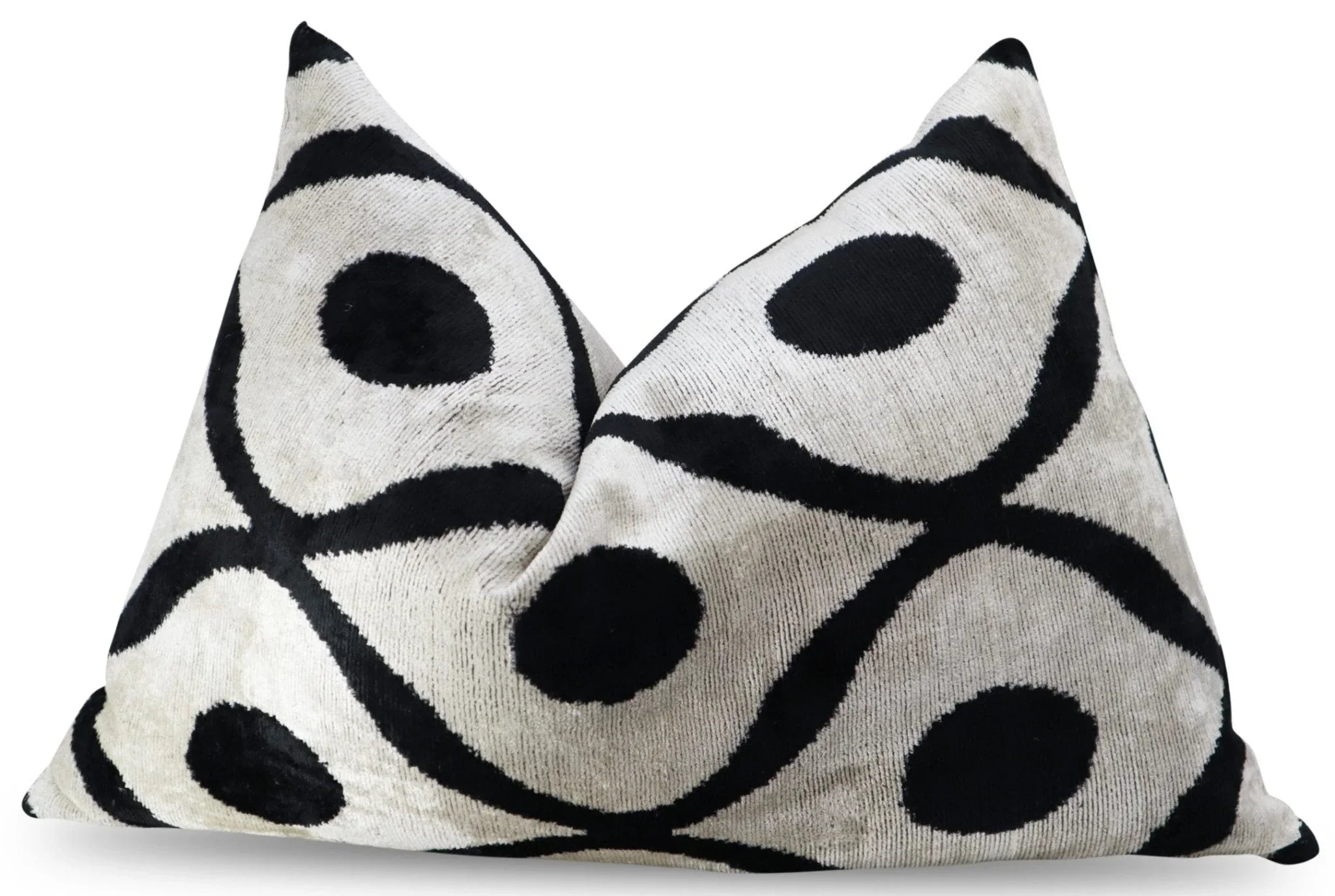 Canvello Luxury Decorative Black White Throw Pillow | 16 x 24 in (40 x 60 cm) Canvello