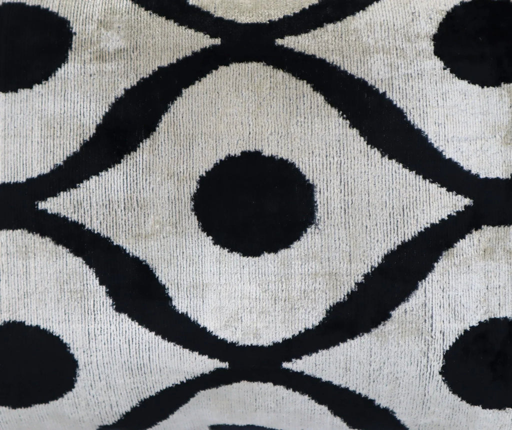 Canvello Luxury Decorative Black White Throw Pillow | 16 x 24 in (40 x 60 cm) Canvello