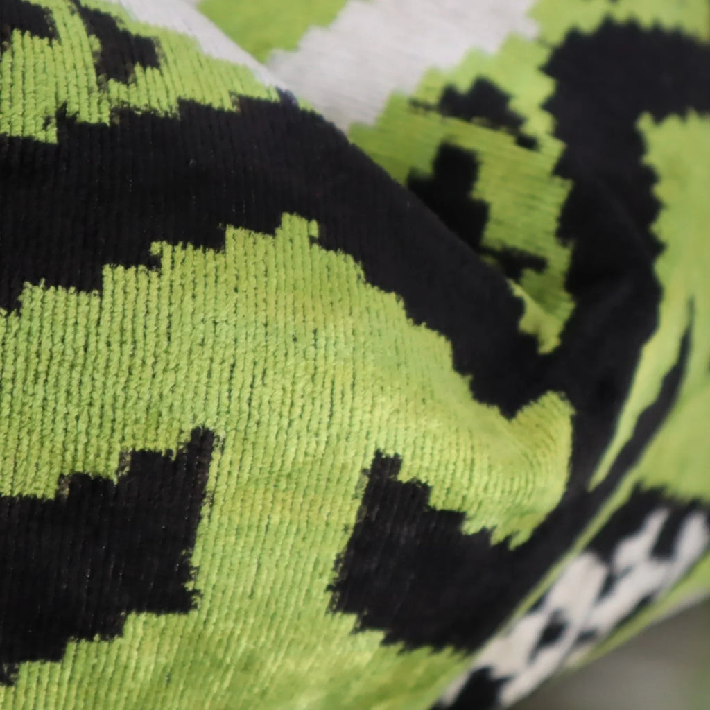 Canvello Luxury Decorative Green Black Throw Pillow | 16 x 24 in (40 x 60 cm) Canvello