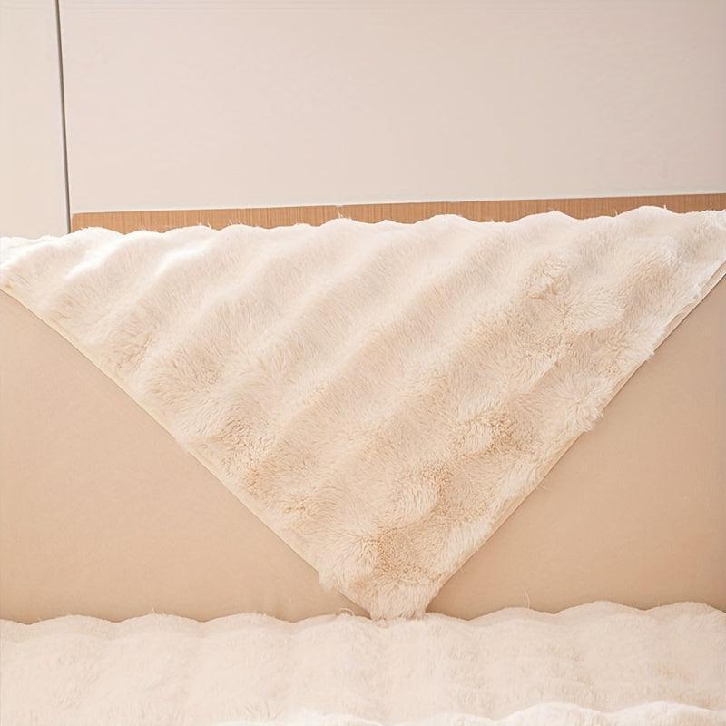 Molly Mutt Couch Cover - Soft, Cozy, and Non-Slip Plush Sofa Protector topspet