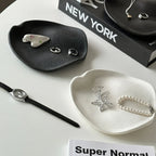 Ceramic jewelry tray in black and white, multifunctional storage - House of Avana