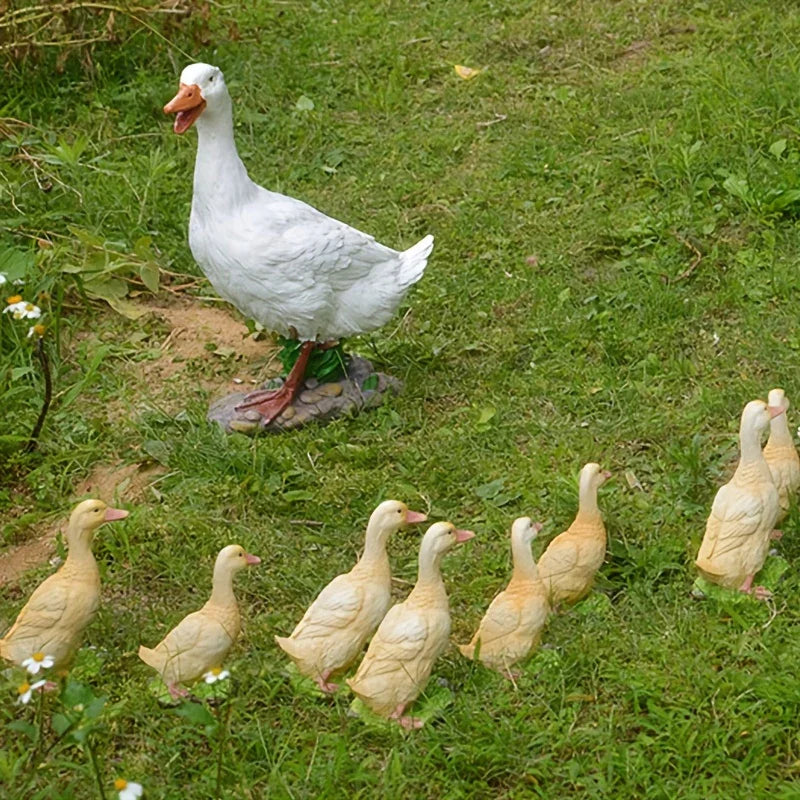 [Charming Duck Figurine] 4pcs Realistic Resin Duck Figurine for Garden - Charming White or Yellow Outdoor Decor, Perfect for Thanksgiving Landscape House Of Avana