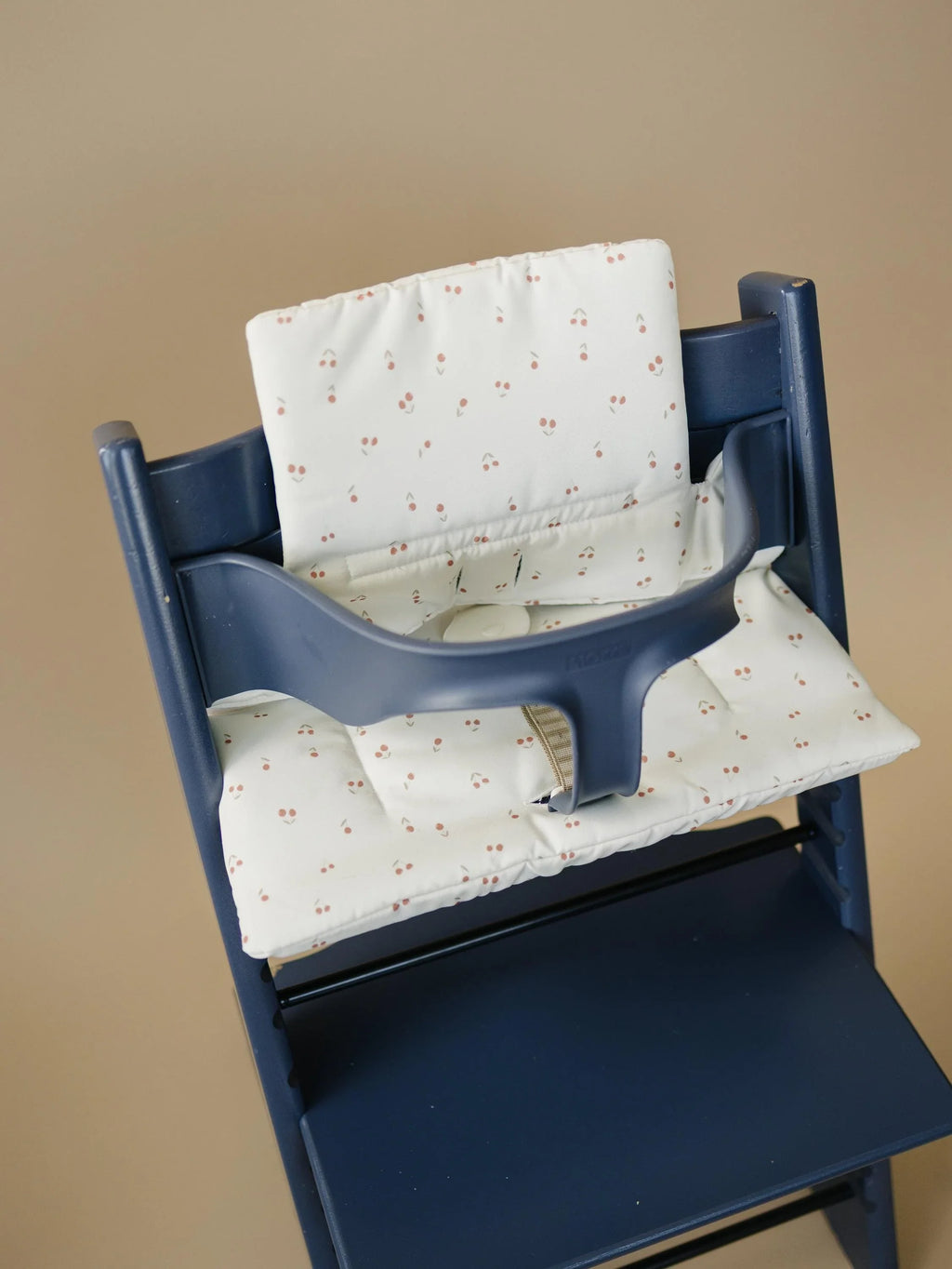 Cherry Cushion for the Stokke Tripp Trapp Highchair - Wipeable Cover - Baby Highchair Accessories