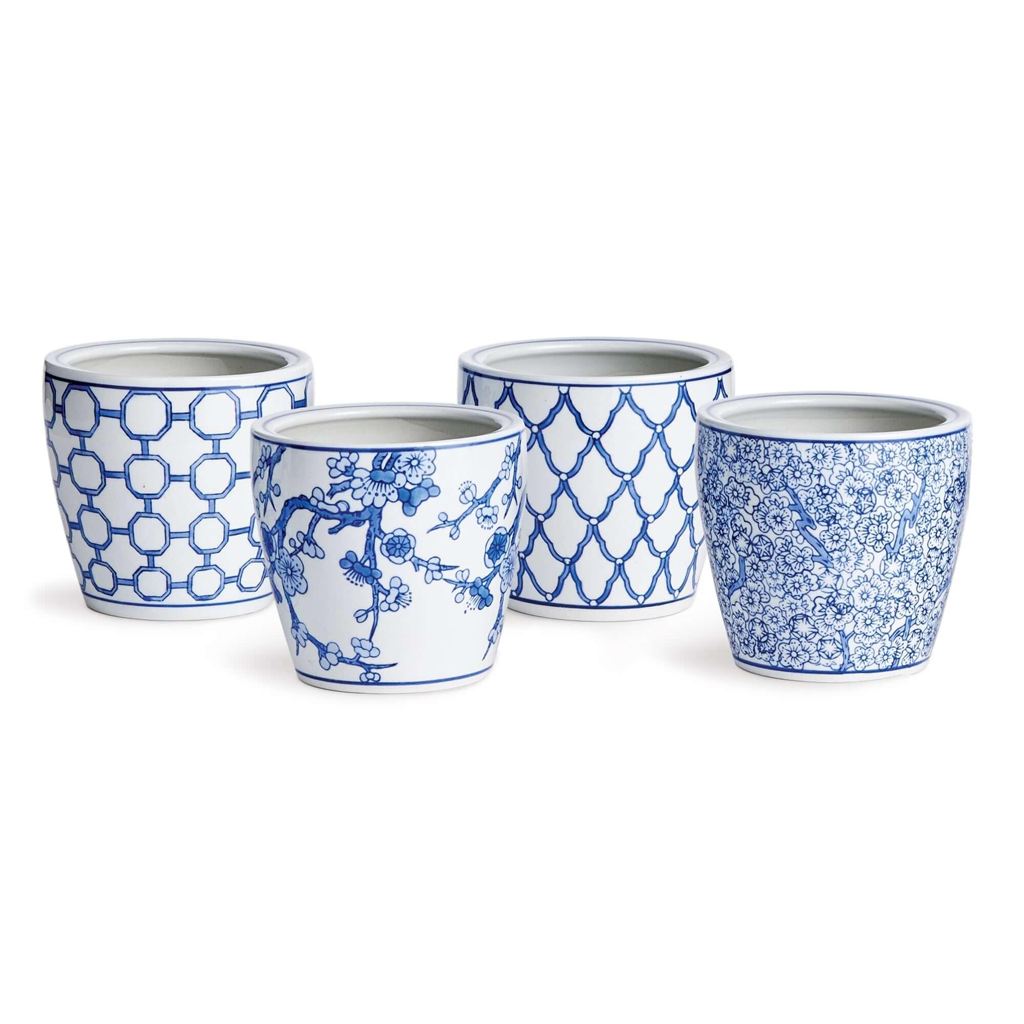 Chinoiserie Blue and White Pots with Floral and Geometric Patterns (Set of 4) Vintage Shopper