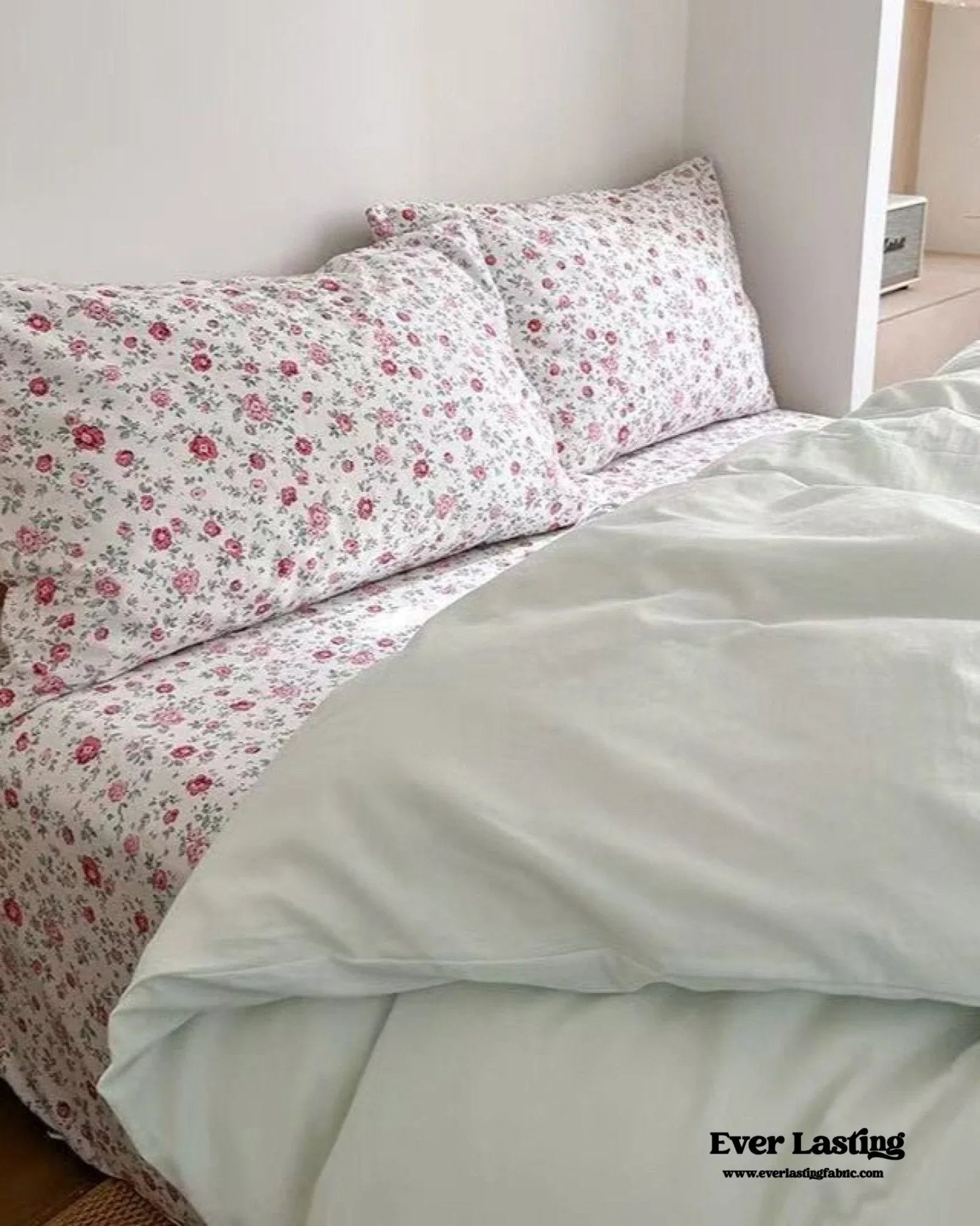 Chloe Pastel Candy Cotton Bedding Set / Purple Plaid Ever Lasting