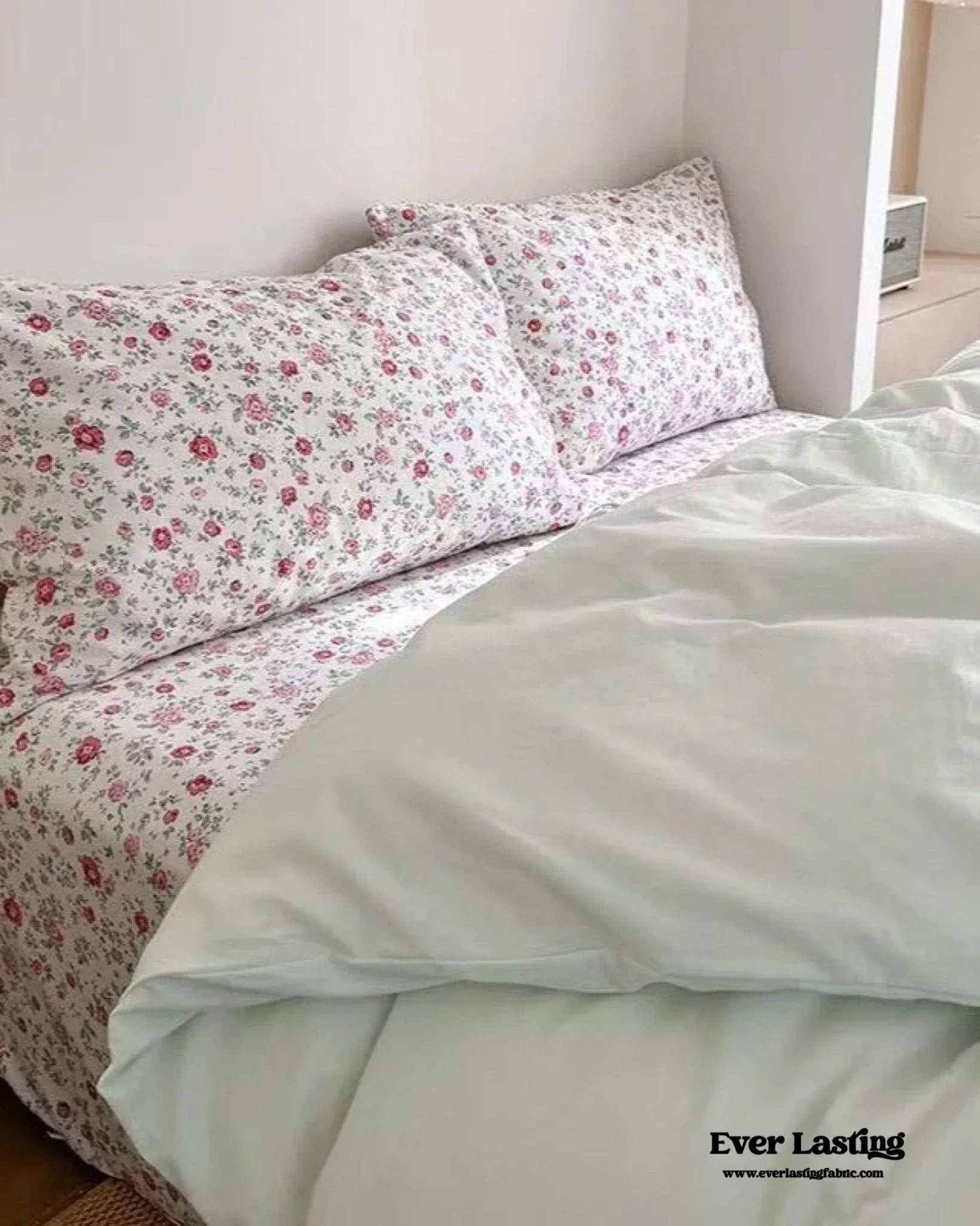 Chloe Pastel Candy Cotton Bedding Set / Purple Plaid Ever Lasting