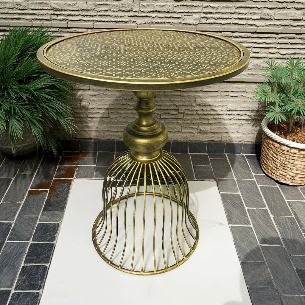 Vintage Industrial Metal and Iron Coffee table - Antique Brass/ Copper-like finish, Heavy-Duty Outdoor/Indoor center or side table for Patio, Cafe, Bar, Living Room - No Wiring Needed, Easy Maintenance, Patio Furniture, Retro House Of Avana