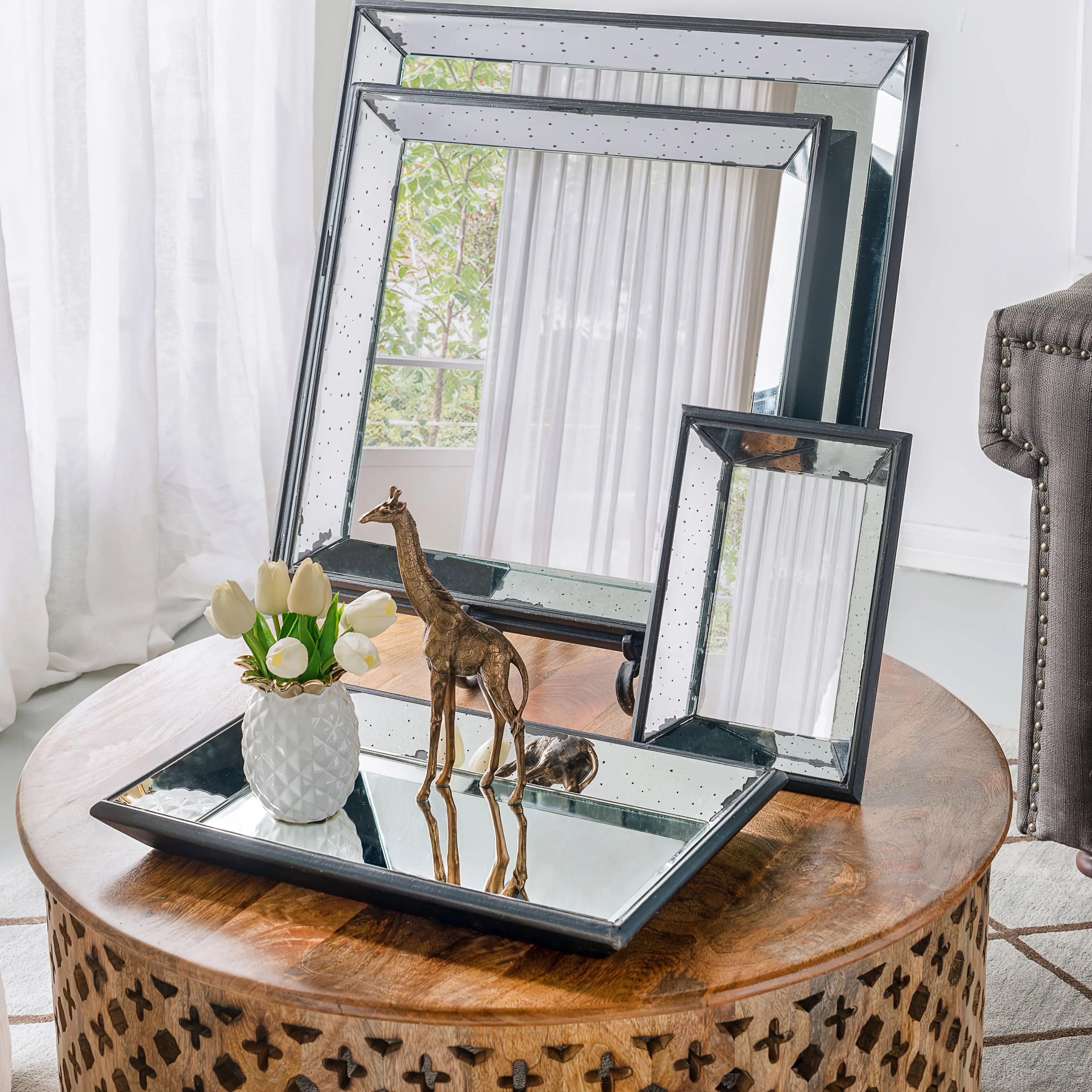 11.2-inch Modern Resin Giraffe Statue with Copper Coating - Elegant Standing Giraffe Figurine with... - House Of Avana