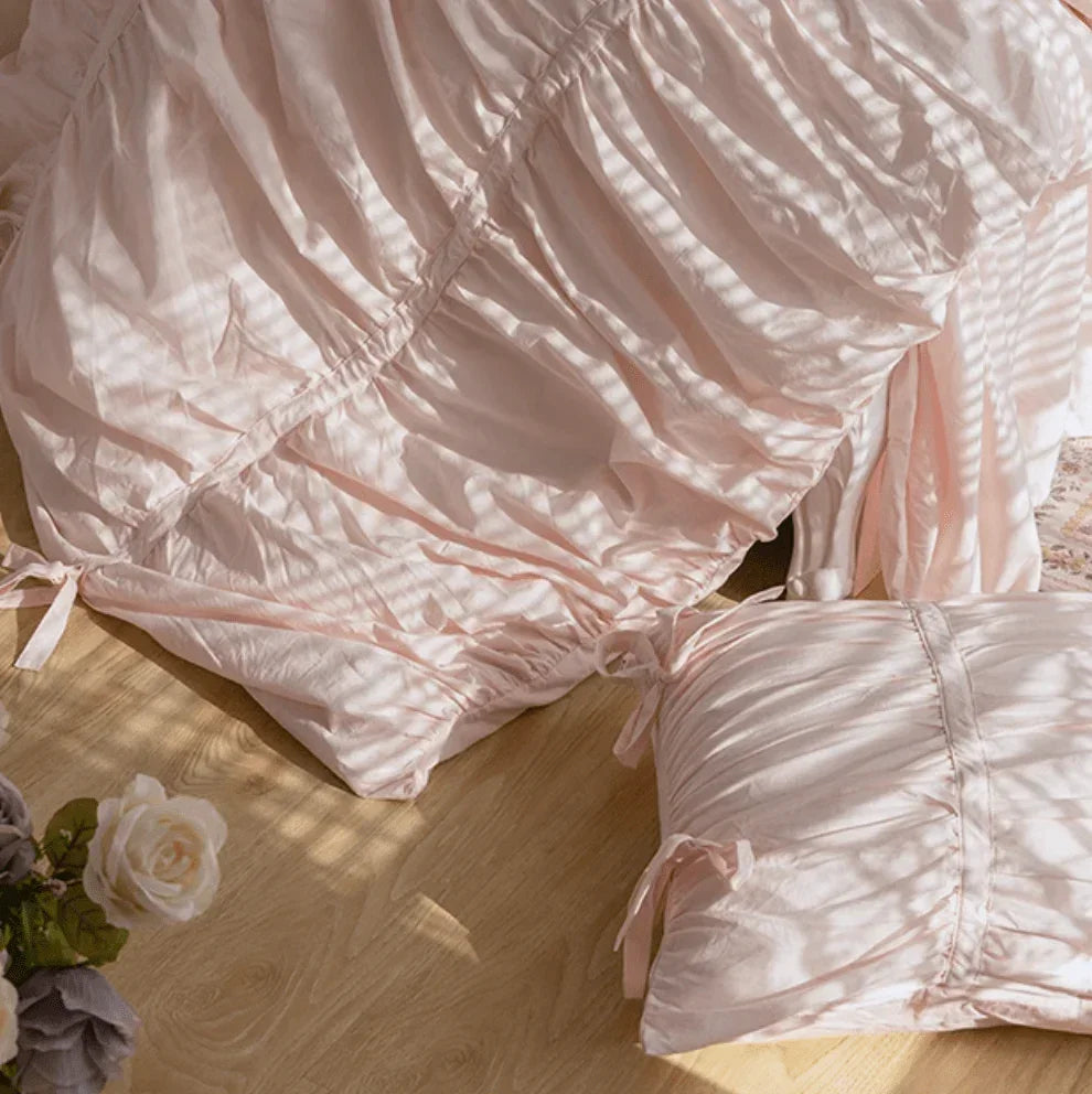 Coquette Ruffle Bedding Set with Ties / White Ever Lasting