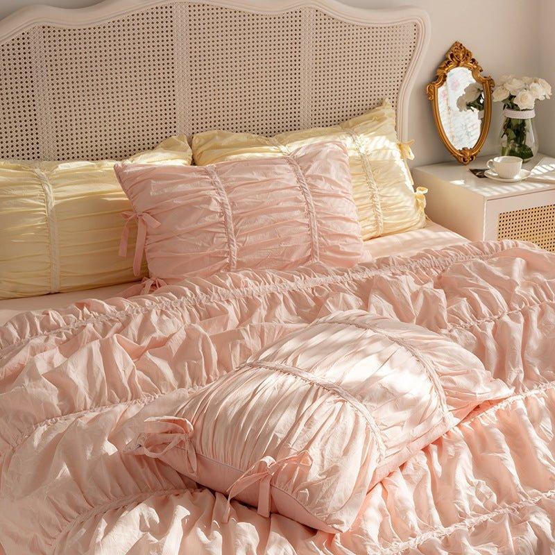 Coquette Ruffle Bedding Set with Ties / White Ever Lasting