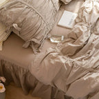 Coquette Ruffle Bedding Set with Ties / White Ever Lasting