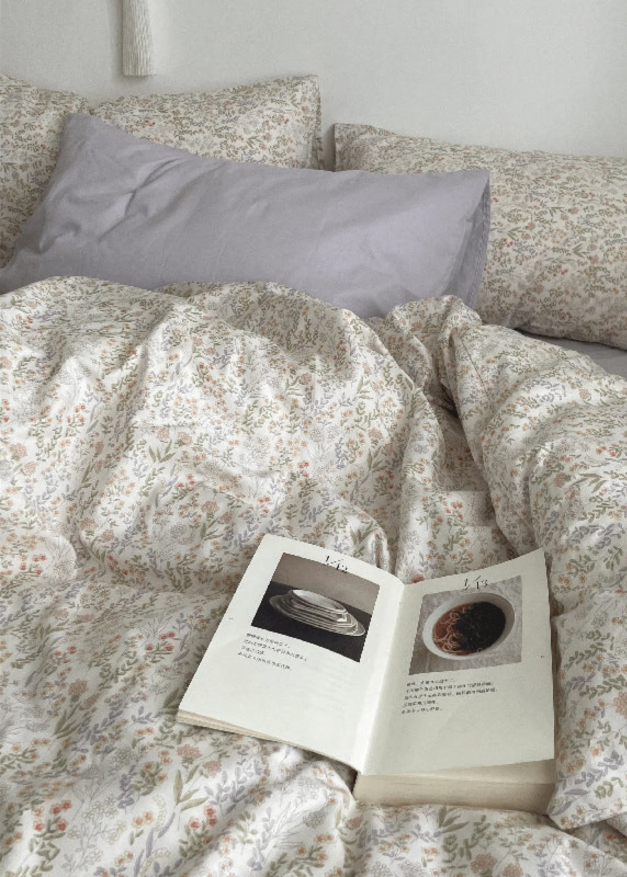 Cottage Floral Bedding Set / Dusty Purple