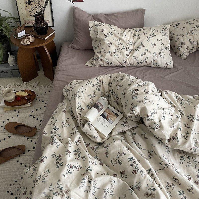 Cottage Floral Bedding Set / Dusty Purple Ever Lasting