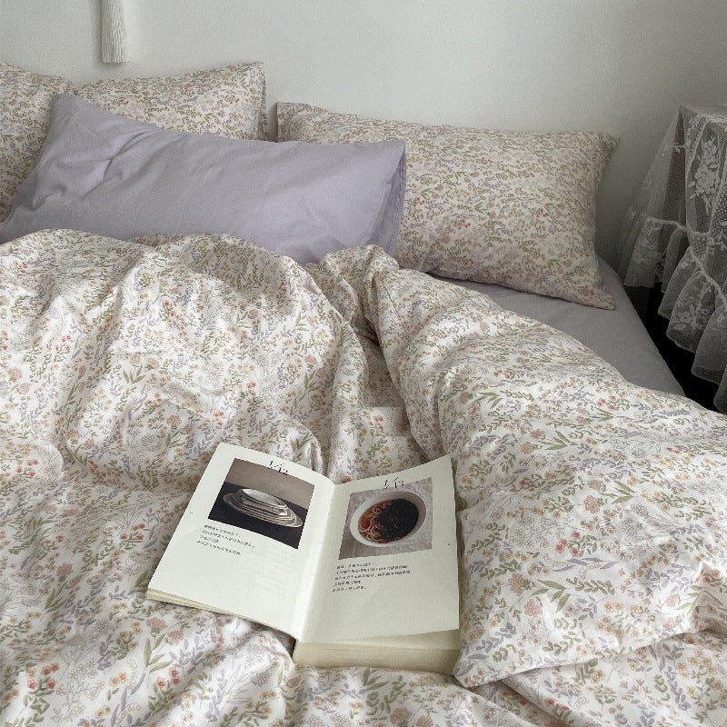 Cottage Floral Bedding Set / Dusty Purple