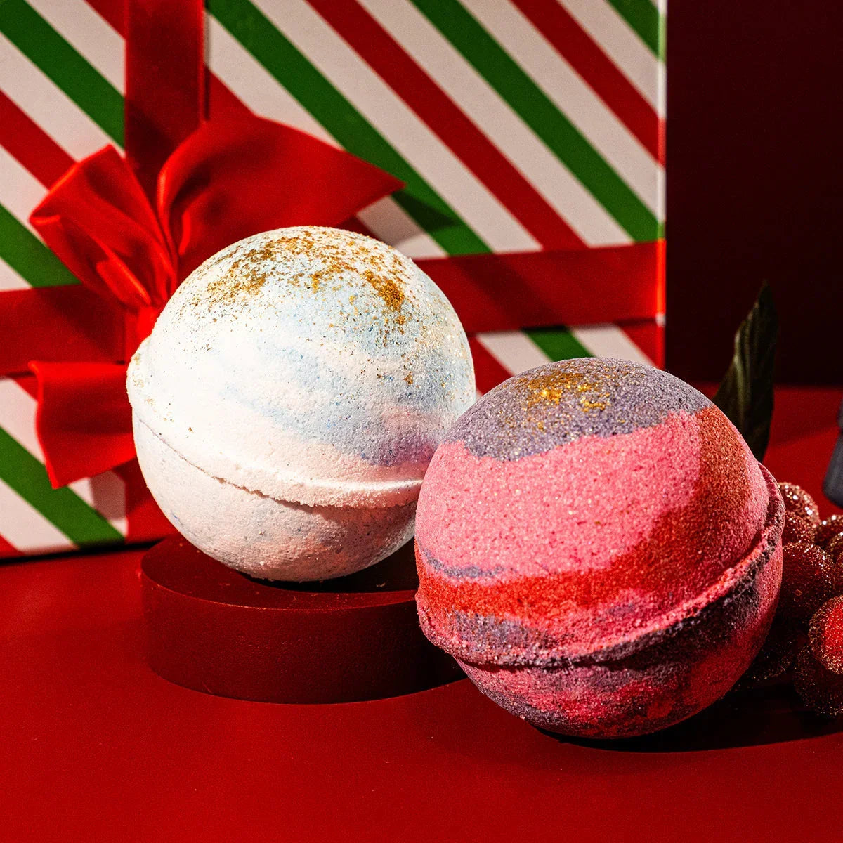Cranberry Sugar Plum 10oz Jewelry Bath Bomb JewelScent