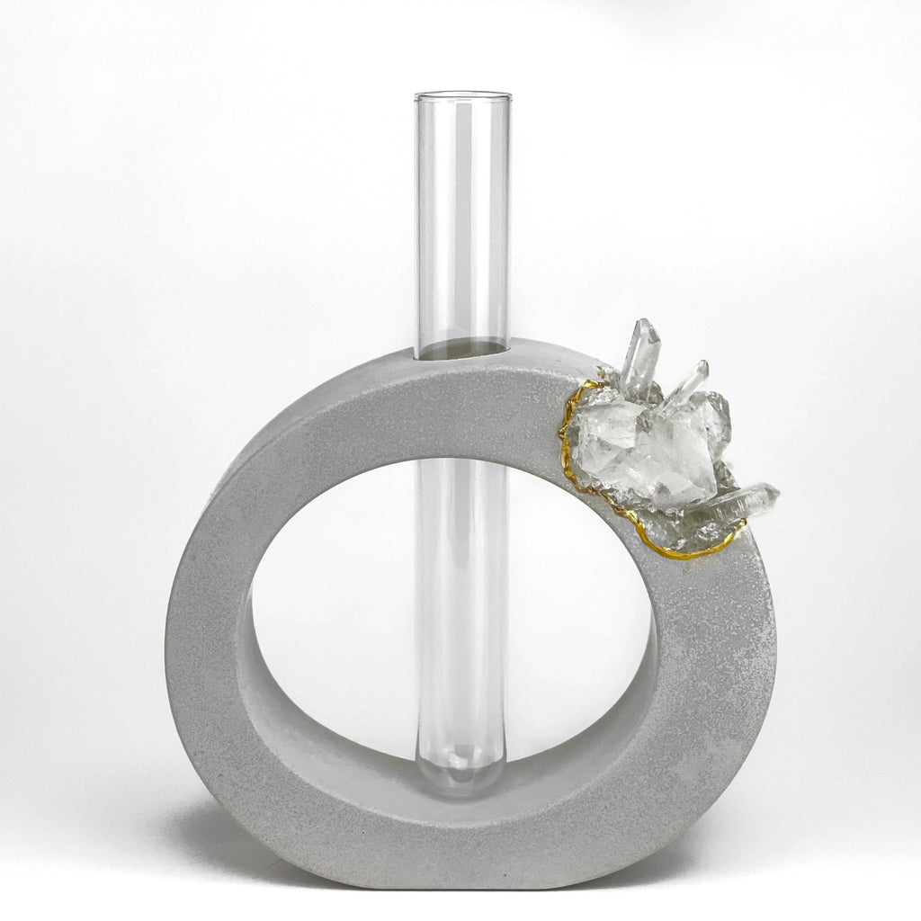 Wooden propagation station with glass vases, self-watering planter - House of Avana