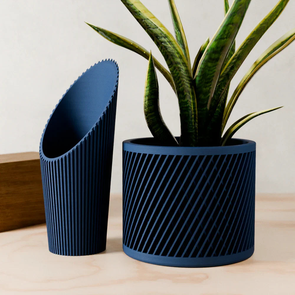 Cylindrical Soil Scoop, detail shot - House Of Avana