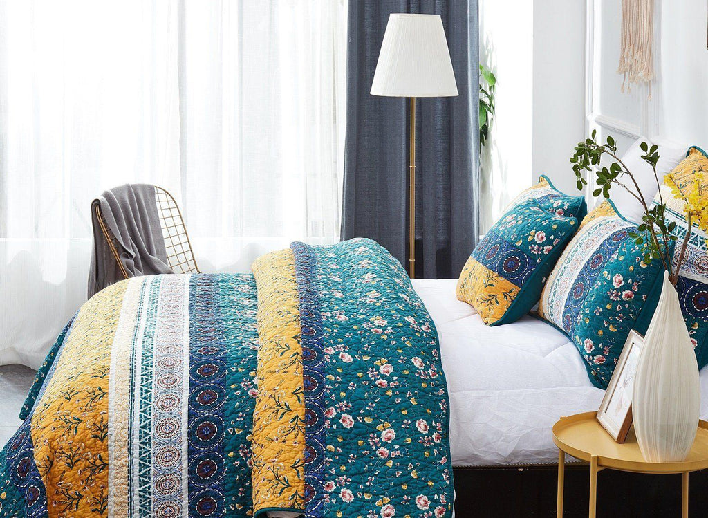 DaDa Bedding Bohemian Patchwork Bed of Wild Flowers Floral Gardenia Green Bedspread Set (JHW-886) DaDalogy Bedding Collection