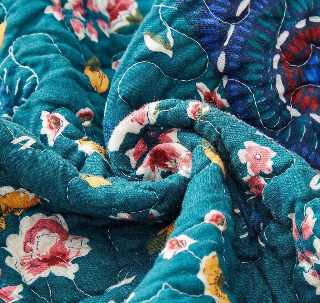 DaDa Bedding Bohemian Patchwork Bed of Wild Flowers Floral Gardenia Green Bedspread Set (JHW-886) DaDalogy Bedding Collection