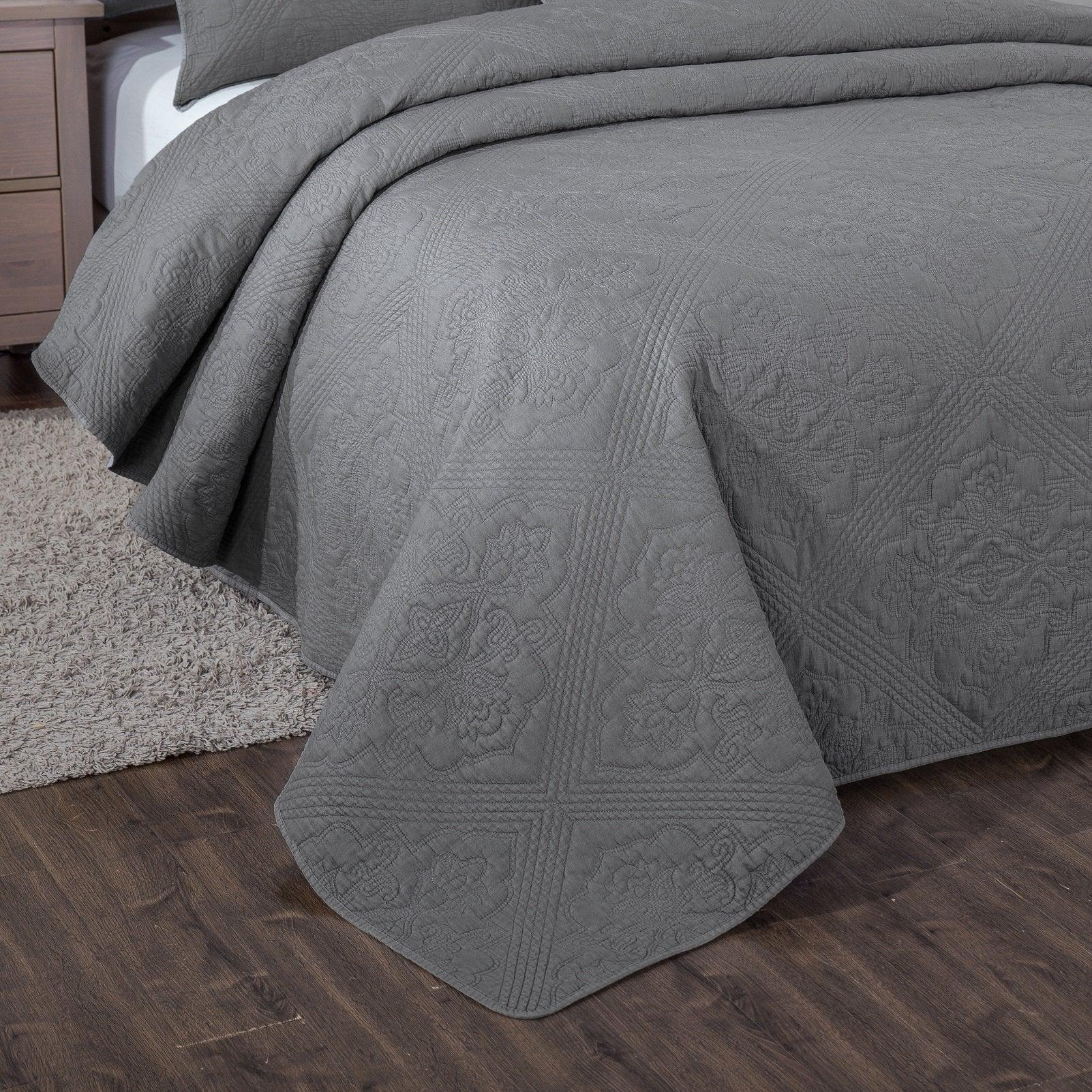 DaDa Bedding Floral Vintage Stone Wash Grey Matelassé Ash Silver Diamond Pattern Quilted Bedspread Set (JHW855) DaDalogy Bedding Collection