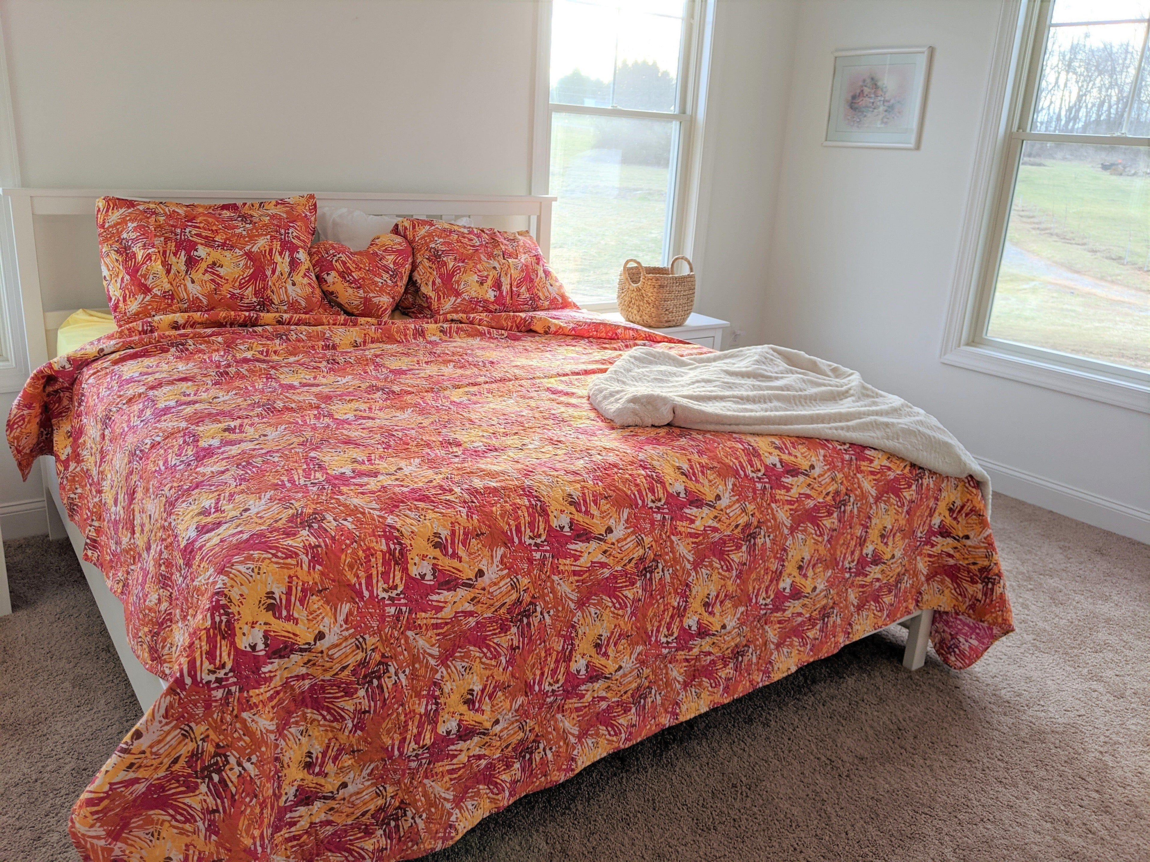 DaDa Bedding Lovely Pop of Colors Lightweight Reversible Quilted Bedspread Set (KBJ1625) DaDalogy Bedding Collection