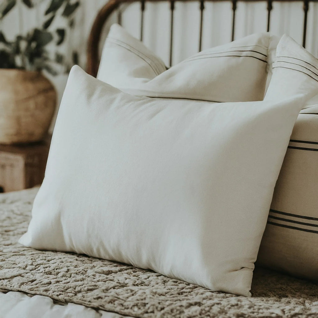 Dada Bedding Luxury 20x28 Pillow Insert - Soft Medium Firm, Premium Polyester, Perfect for Side and Back Sleepers DaDalogy Bedding Collection