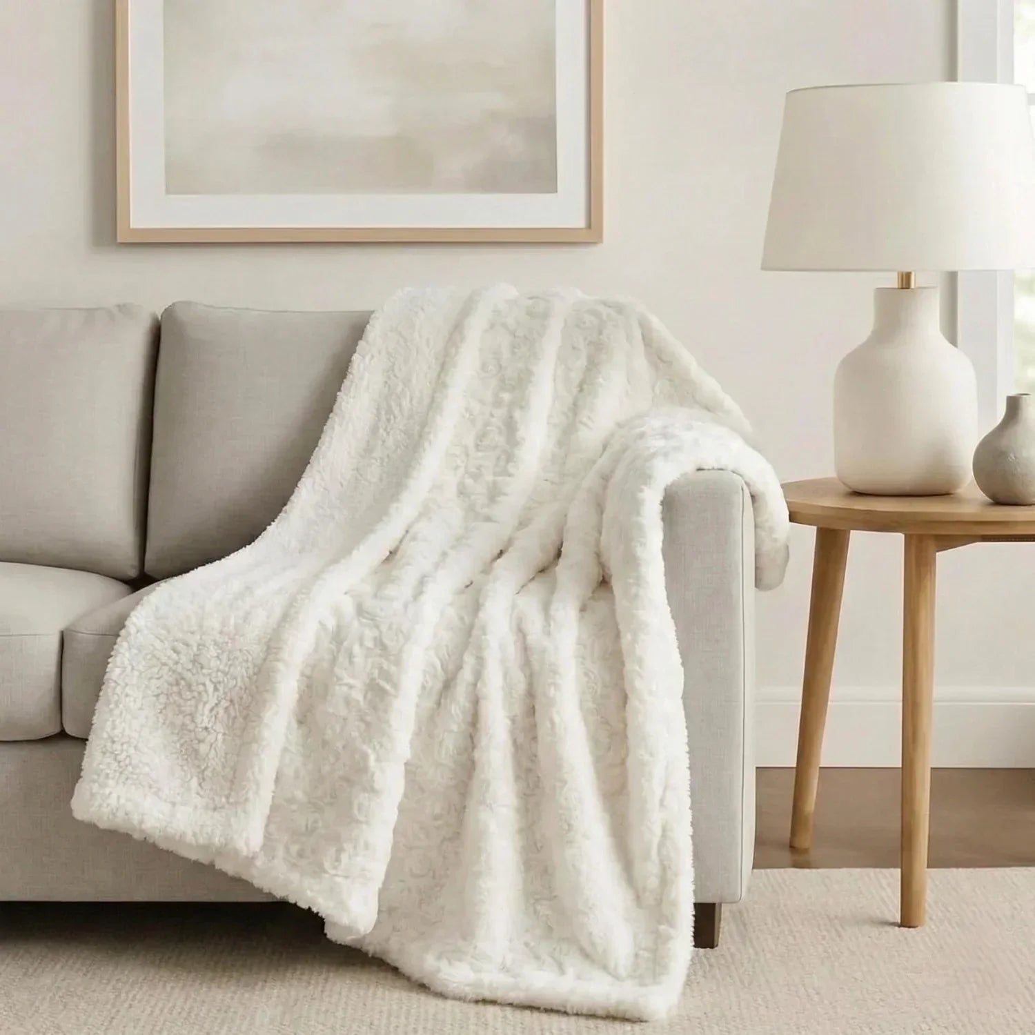 DaDa Bedding Luxury White Roses Fluffy Soft Sherpa Backside Faux Fur Throw Blanket (K11)