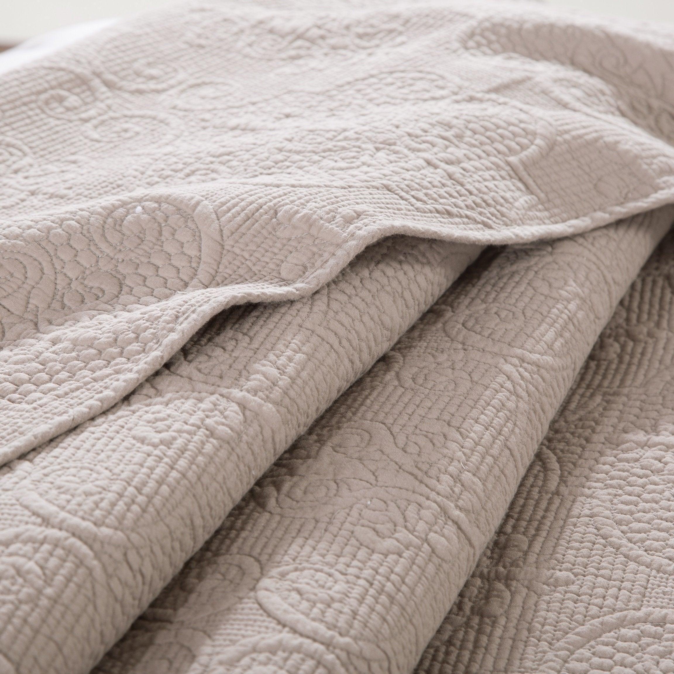 DaDa Bedding Neutral Taupe Beige Sandy Elegant Matelasse Cotton Quilted Bedspread Set (JHW-585) DaDalogy Bedding Collection