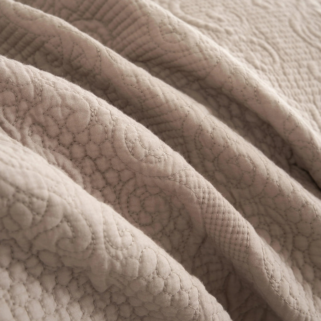 DaDa Bedding Neutral Taupe Beige Sandy Elegant Matelasse Cotton Quilted Bedspread Set (JHW-585) DaDalogy Bedding Collection