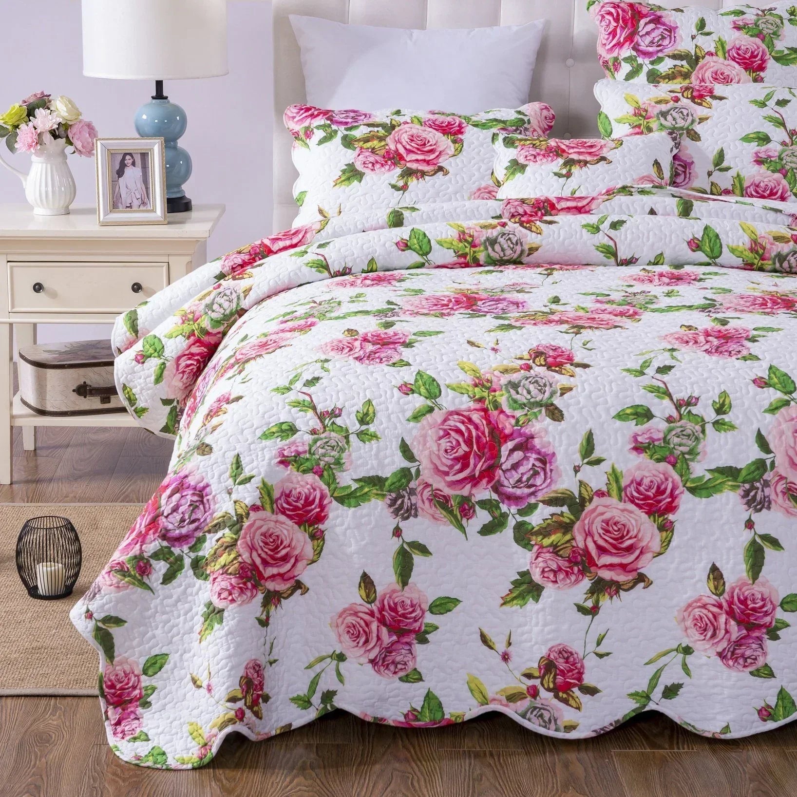 DaDa Bedding Romantic Roses Lovely Spring Pink Floral Quilted Scalloped Bedspread Set (JHW879) DaDalogy Bedding Collection