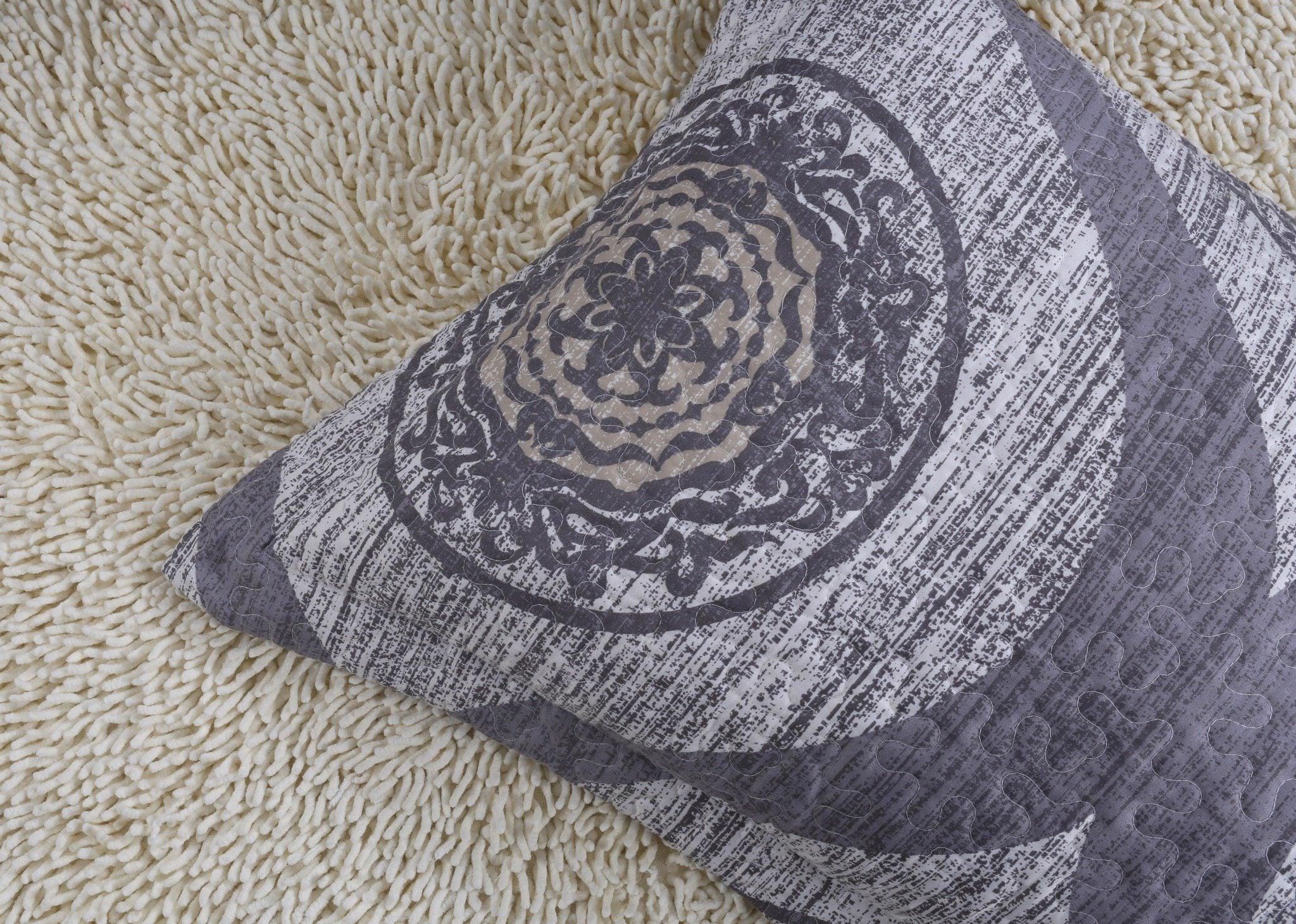 DaDa Bedding Rustic Grey Mosaic Distressed Medallion Reversible Quilted Bedspread Set (SD16299) DaDalogy Bedding Collection