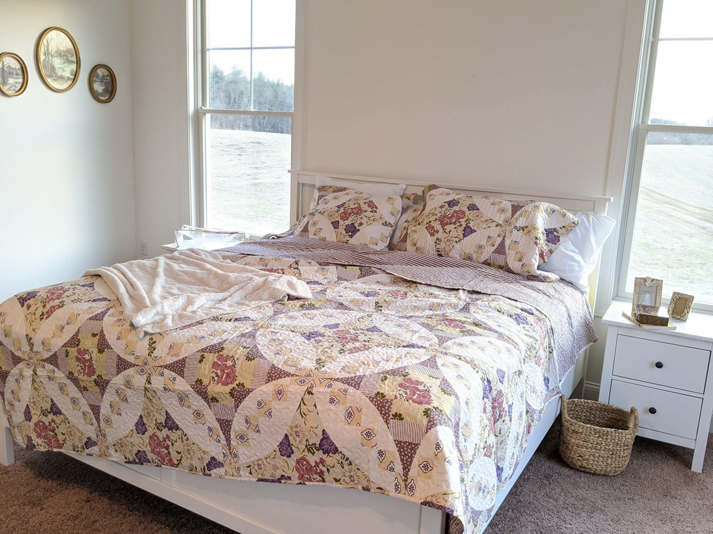 DaDa Bedding Wisteria Cottage Roses Floral Lightweight Quilted Bedspread Set (HS-1003) DaDalogy Bedding Collection