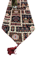 DaDalogy Bedding Elegant Woven Mughal Floral Tapestry Table Runner, Dark Noir Botanical Vintage Fleur (18197)