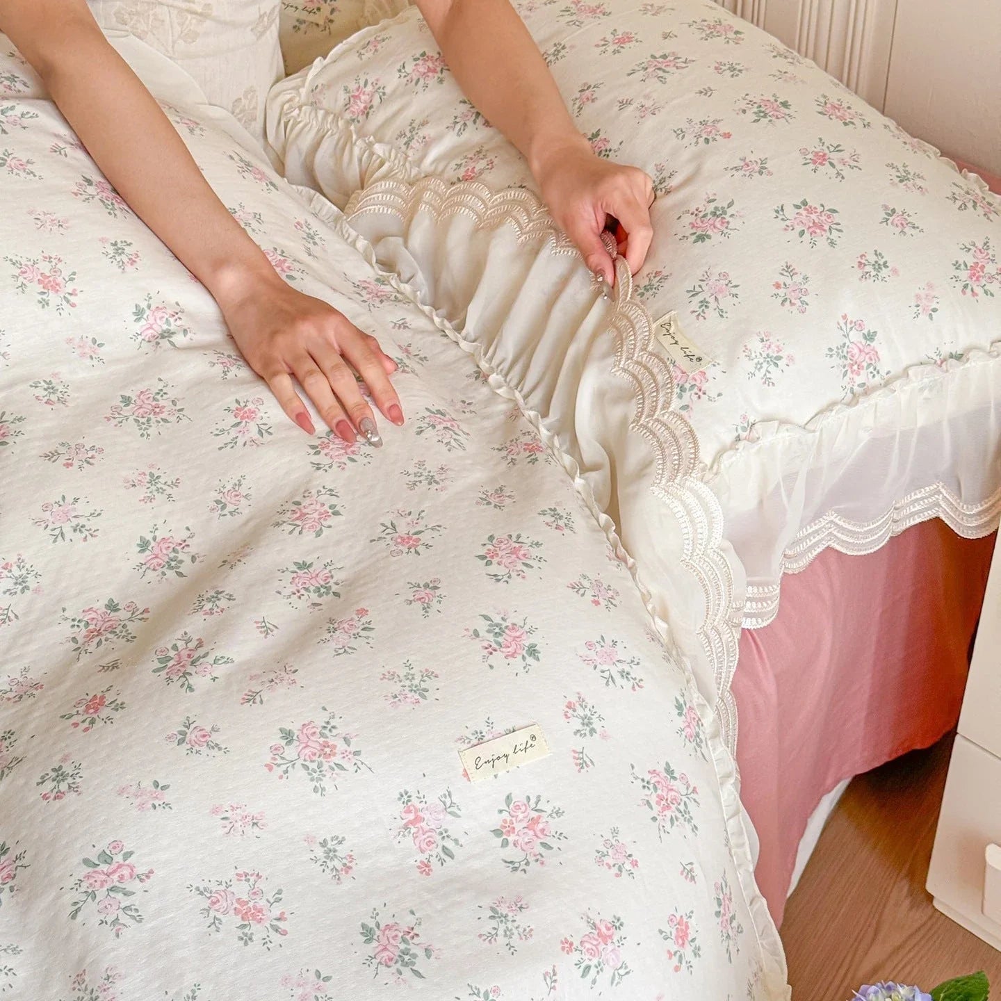 Delicate Floral Lace Ruffled Bedding Set / Pink Ever Lasting