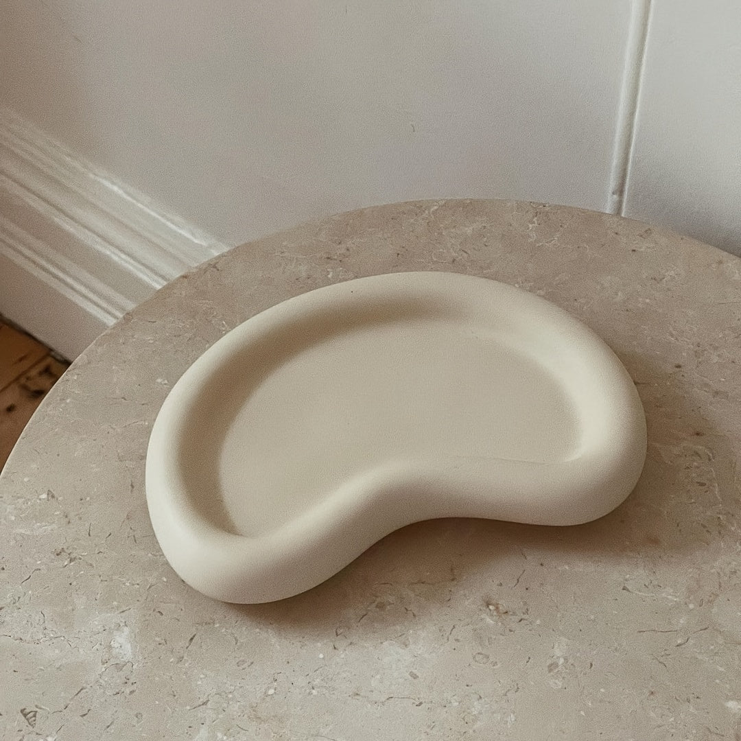 DIY Pea Cartoon Moon Gypsum Resin Plate Leng Bean Candle Silicone Mold Tray Silicone Mold Mirror Decorative Storage and Decoration Decoration Decoration Tray Mold House Of Avana