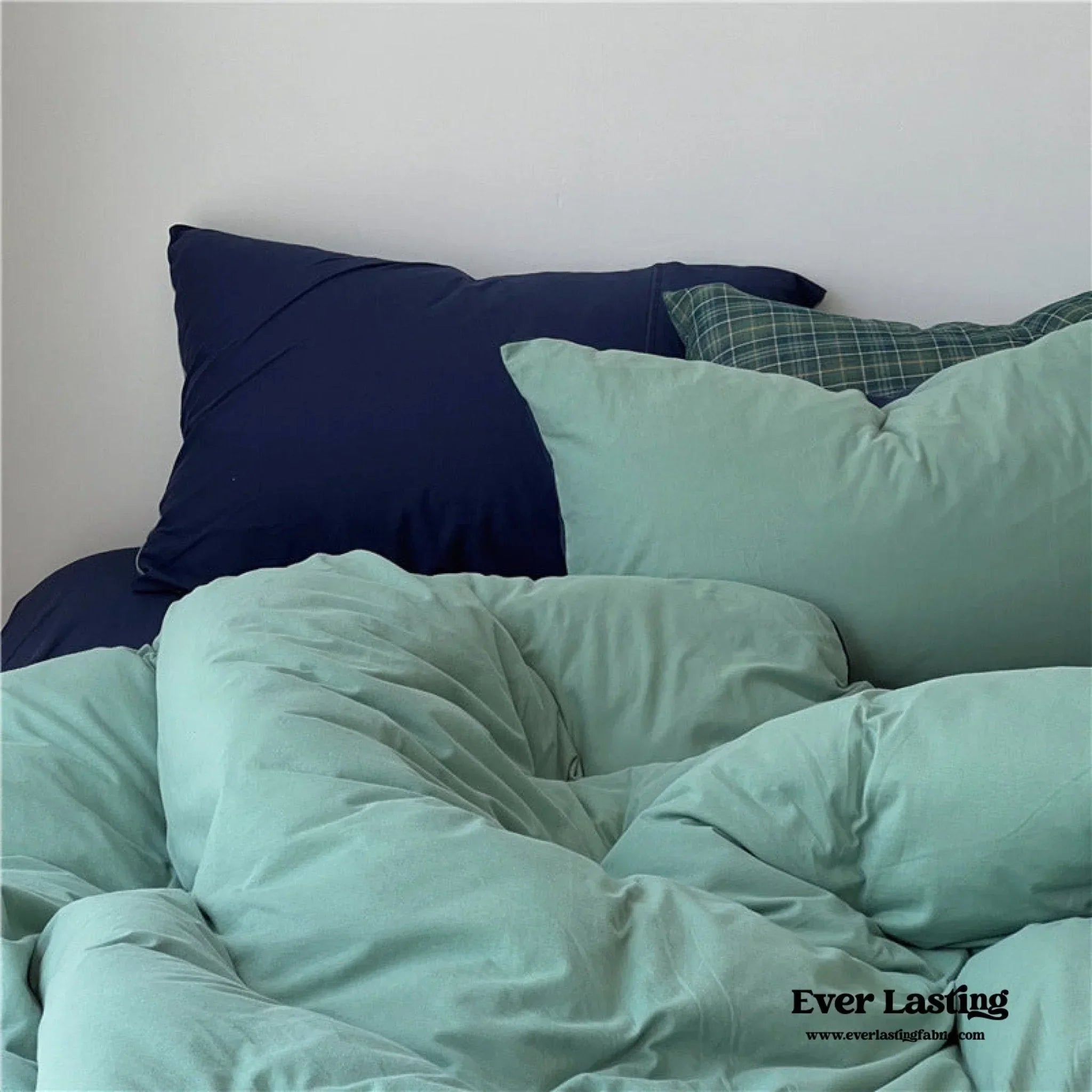 DUO Jersey Knit Bedding Set / Green Blue + Royal Blue Ever Lasting