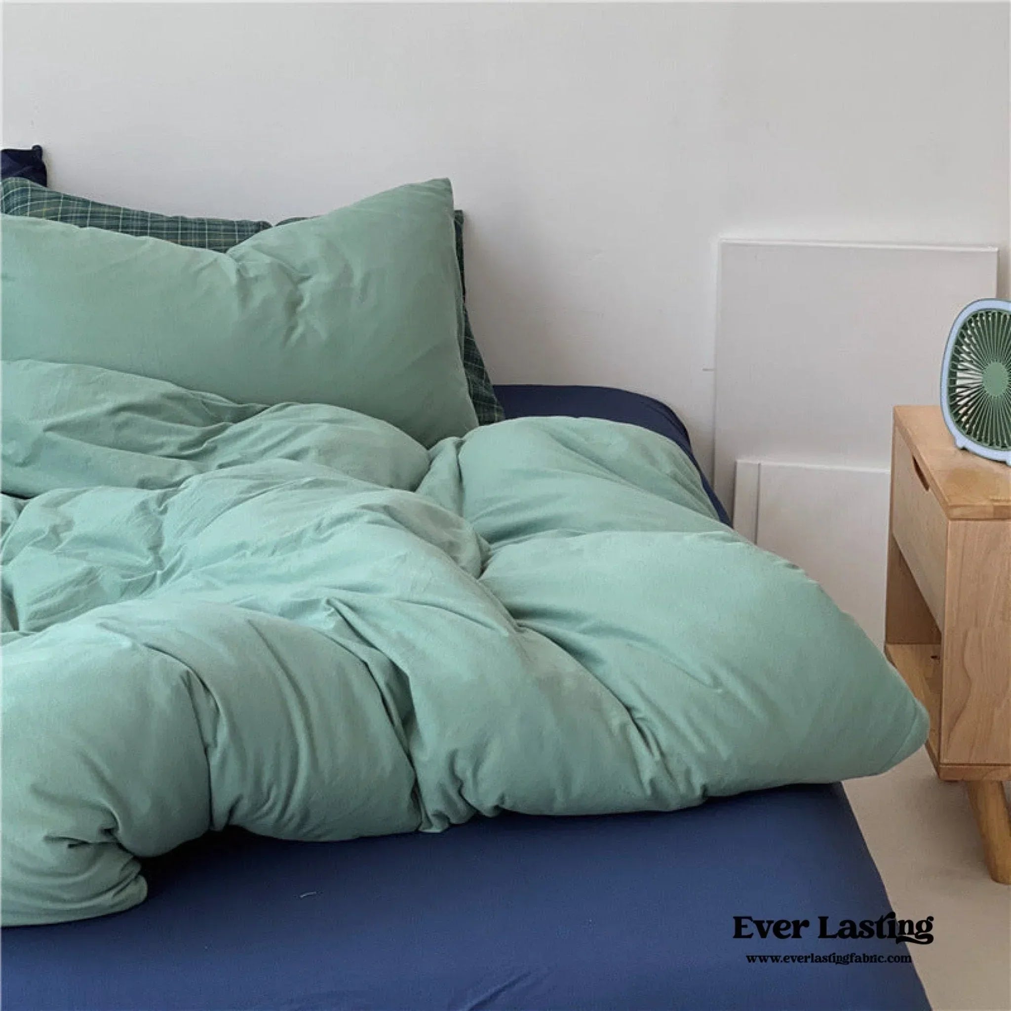 DUO Jersey Knit Bedding Set / Green Blue + Royal Blue Ever Lasting