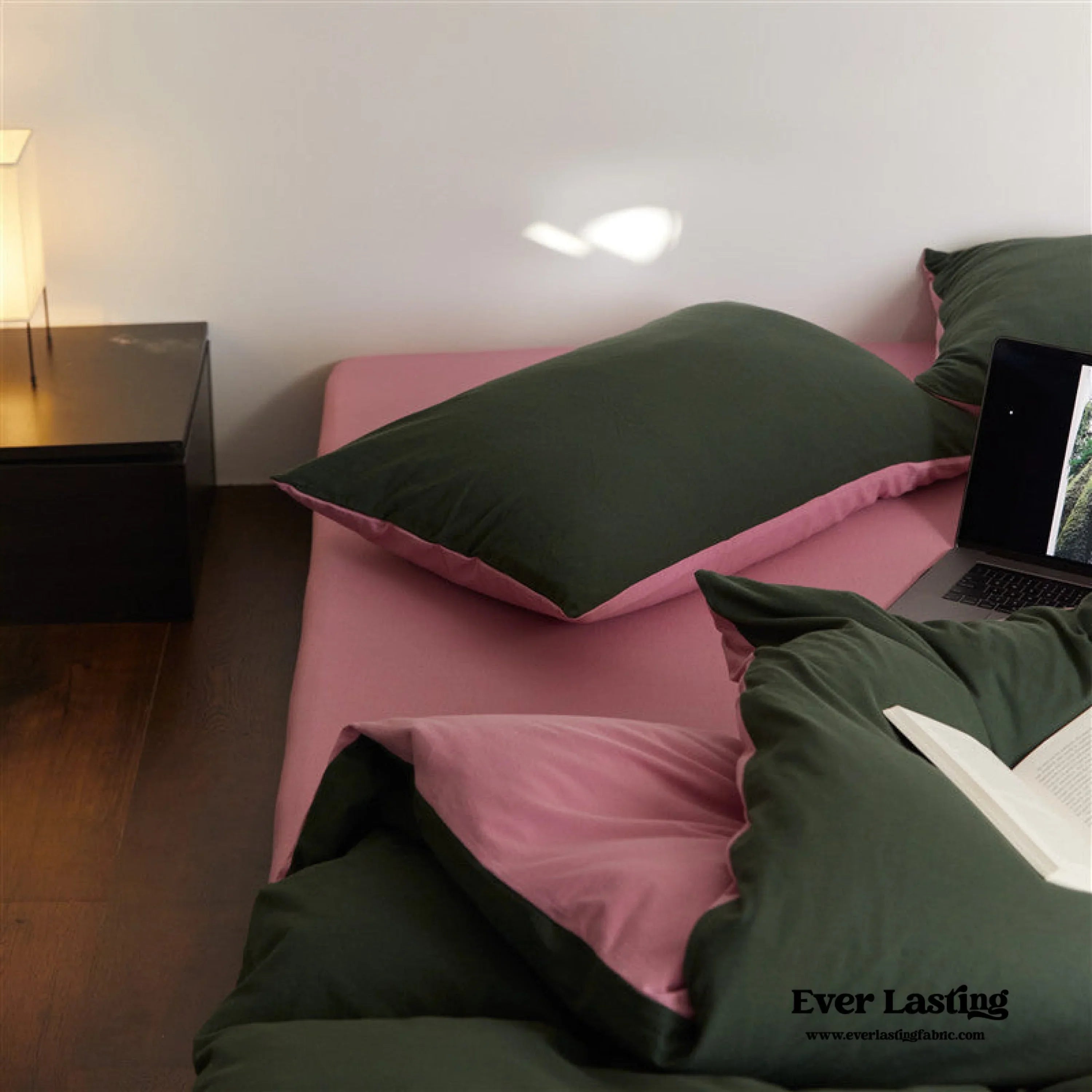 DUO Maximalist Jersey Knit Bedding Set / Green Apple + Gray Ever Lasting