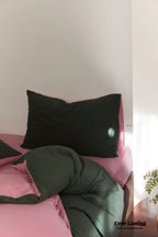 DUO Maximalist Jersey Knit Bedding Set / Green Apple + Gray Ever Lasting
